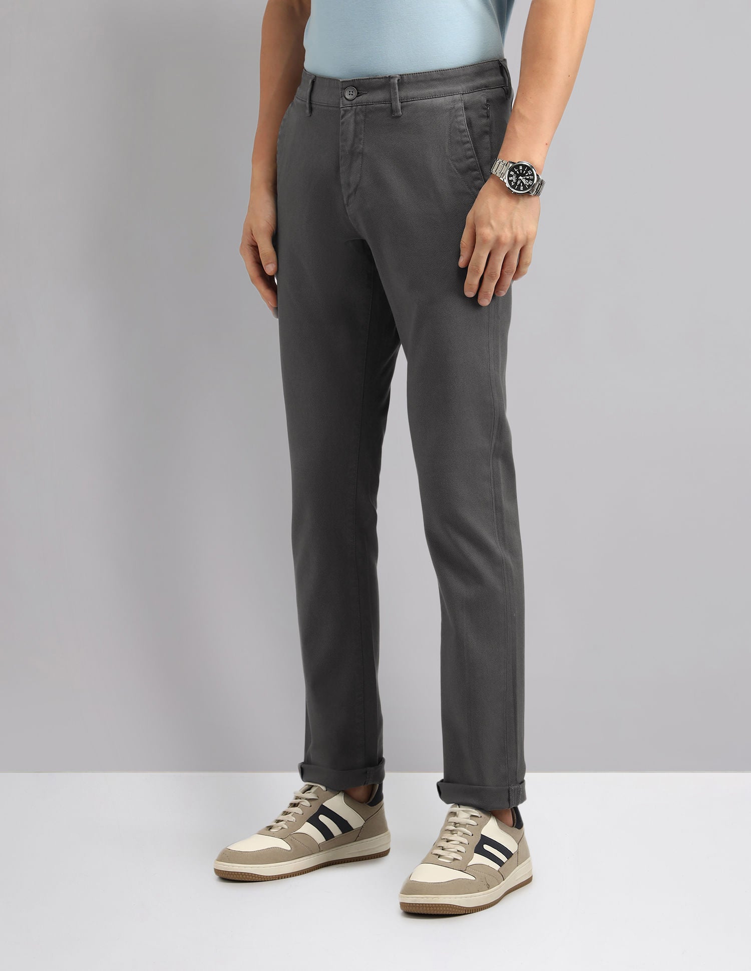 Wardrobe Essential Modern Slim Fit Solid Chinos