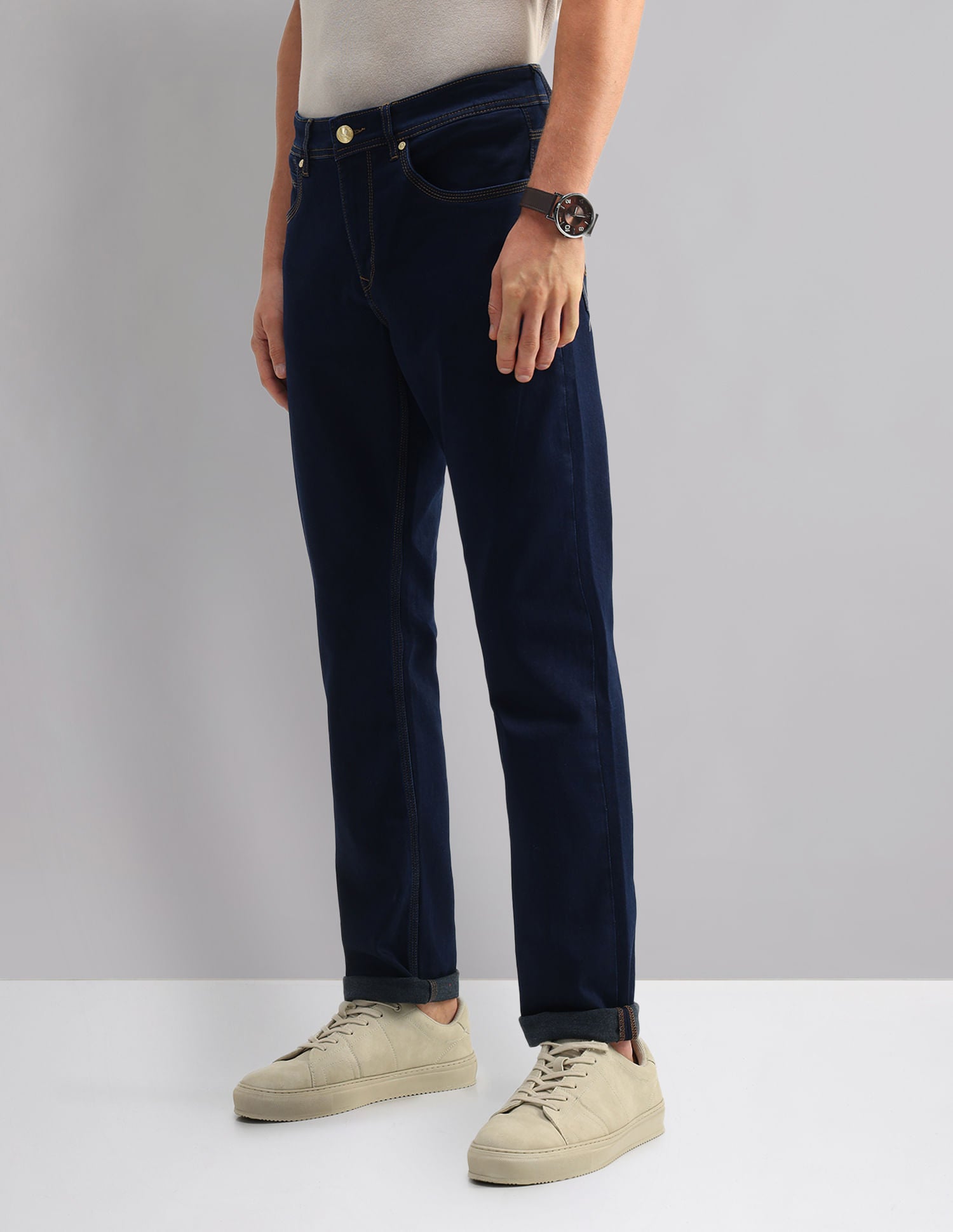 Easy-on slim Fit Mid Rise Jeans