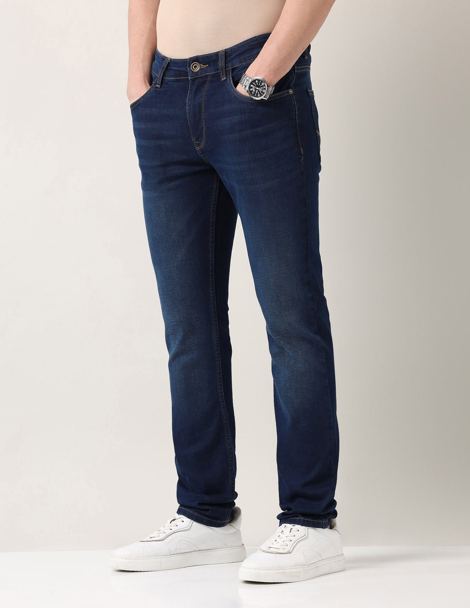 Easy-on slim Fit Mid Rise Jeans