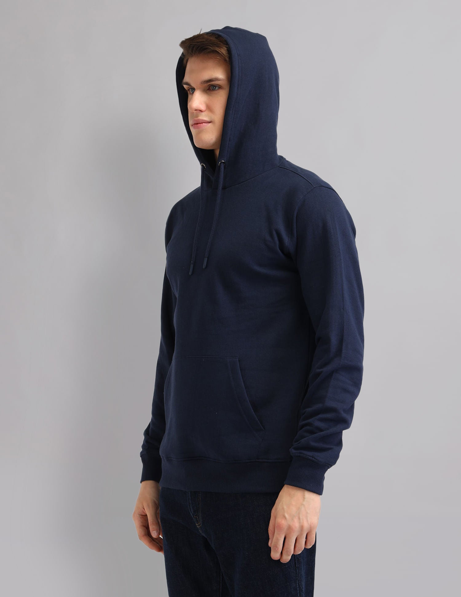 Modern Slim Fit Solid Sweatshirt
