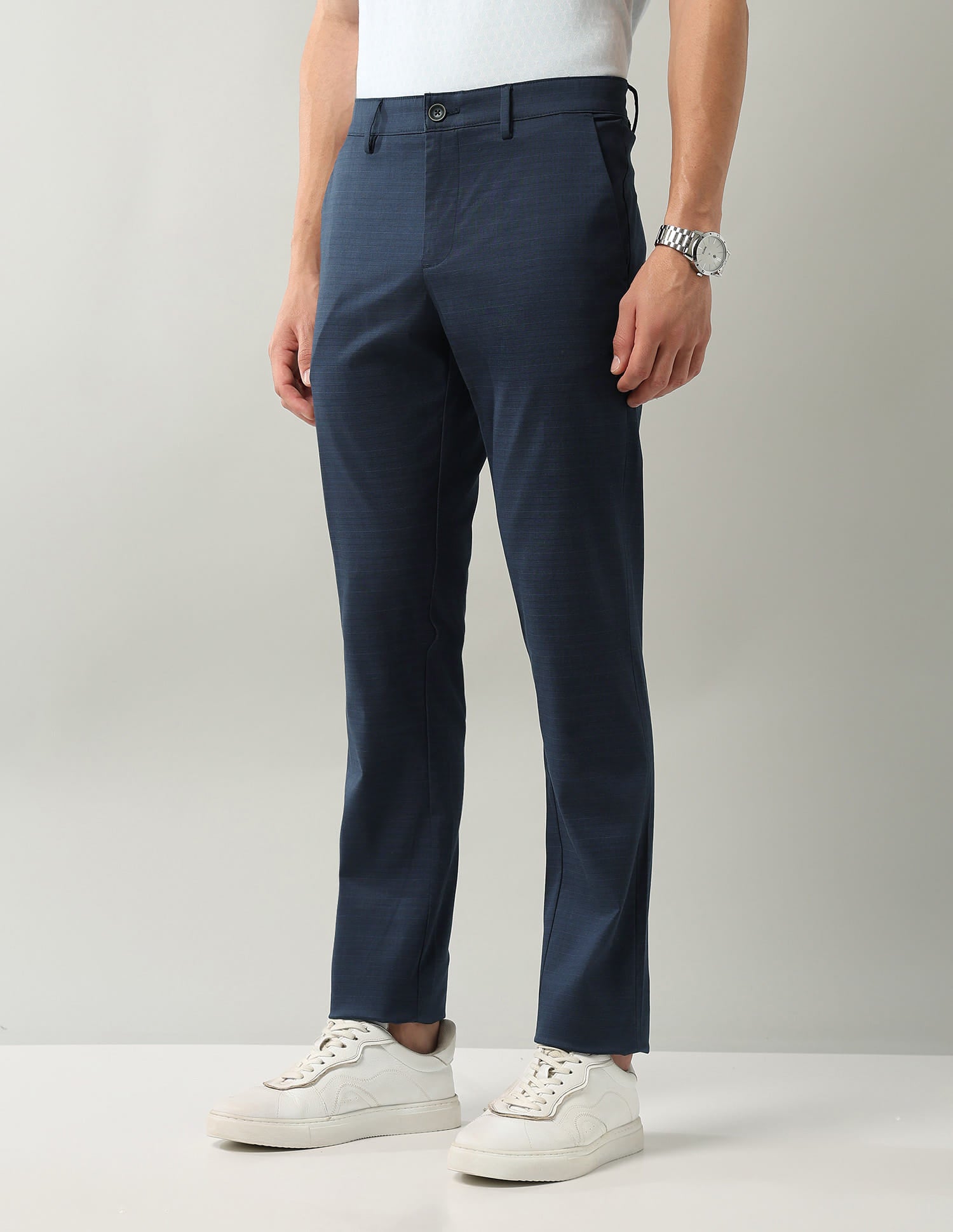 City Cut Modern Slim Fit Textured Chinos
