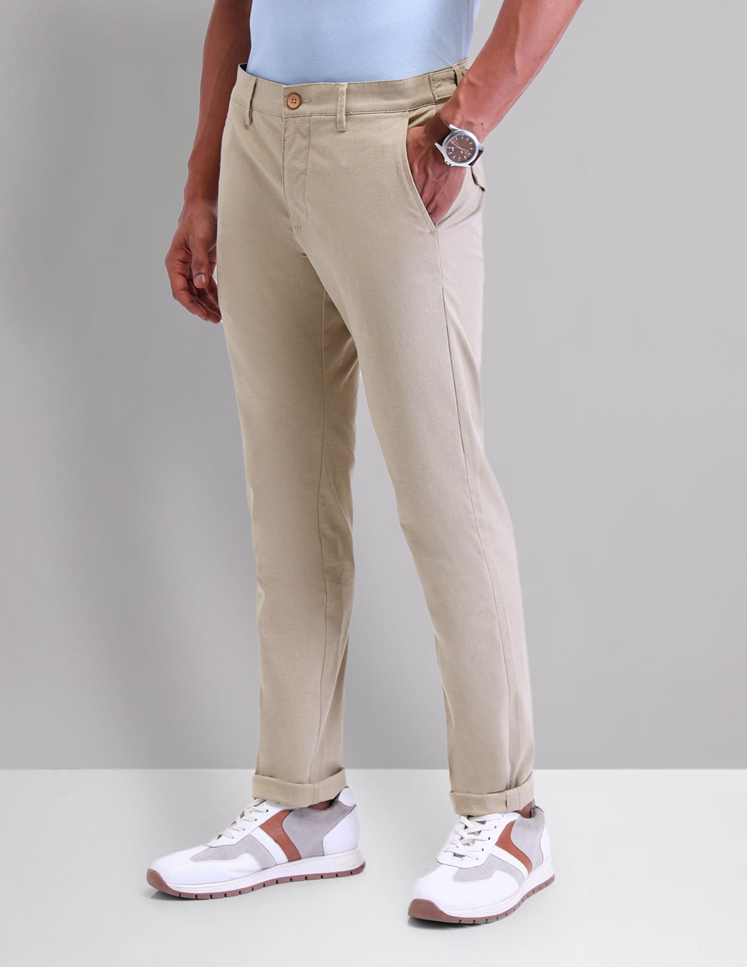 Regular Modern Slim Fit Chinos