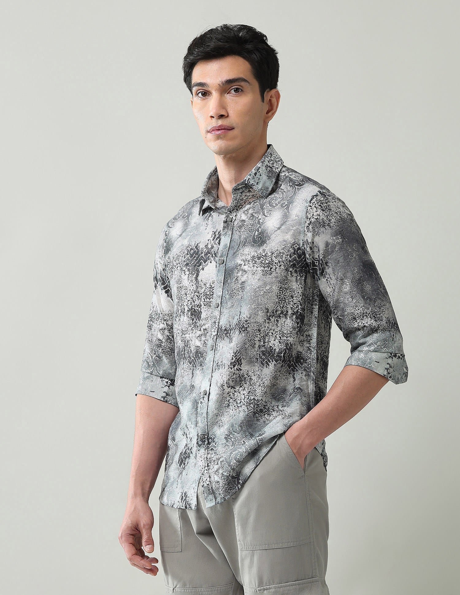 Style Balanced Abstract Printed Slim Fit Dobby Weave Shirt