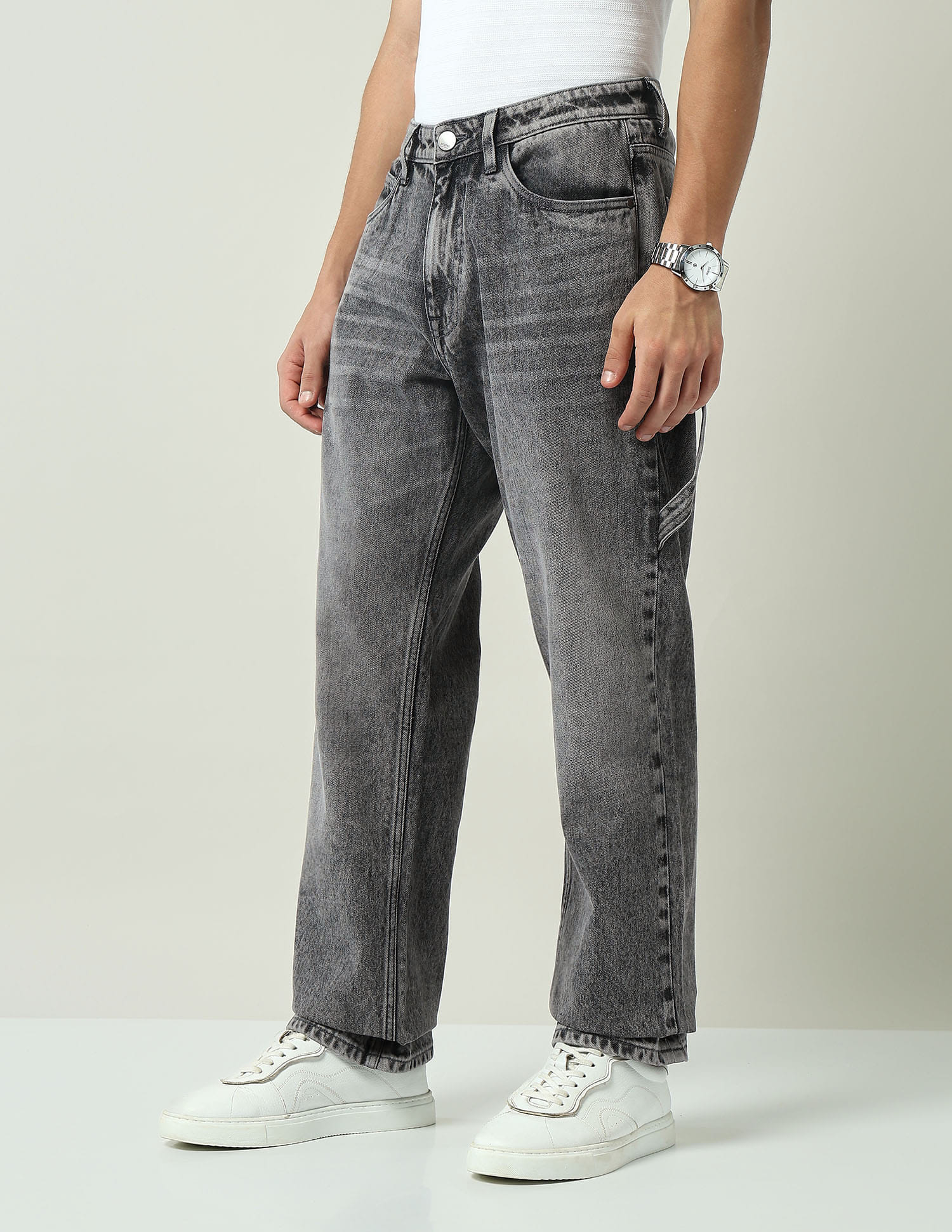 Mid Rise Easy Baggy Fit Jeans