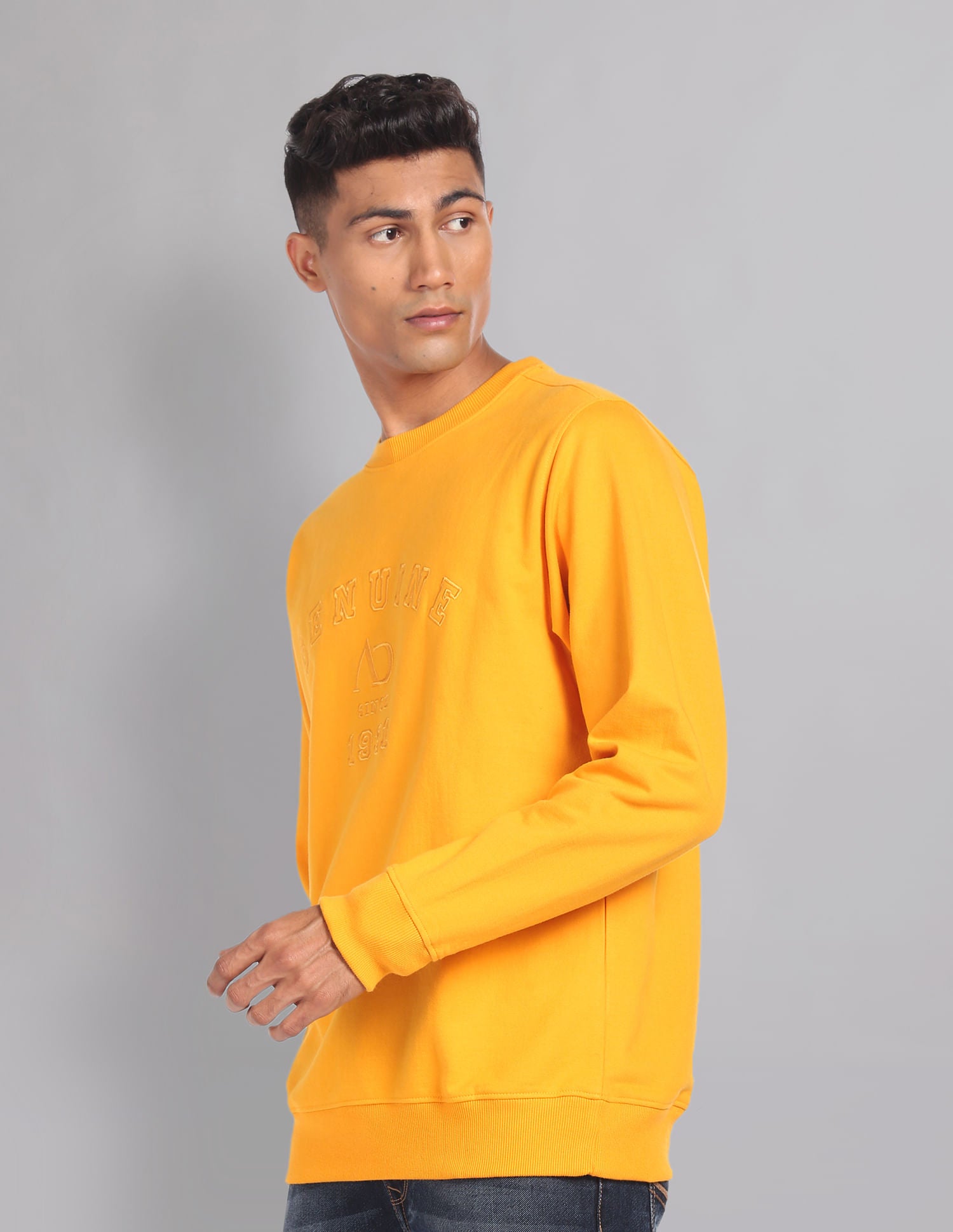 Effortless Sophistication Crew Neck Moistex Sweatshirt