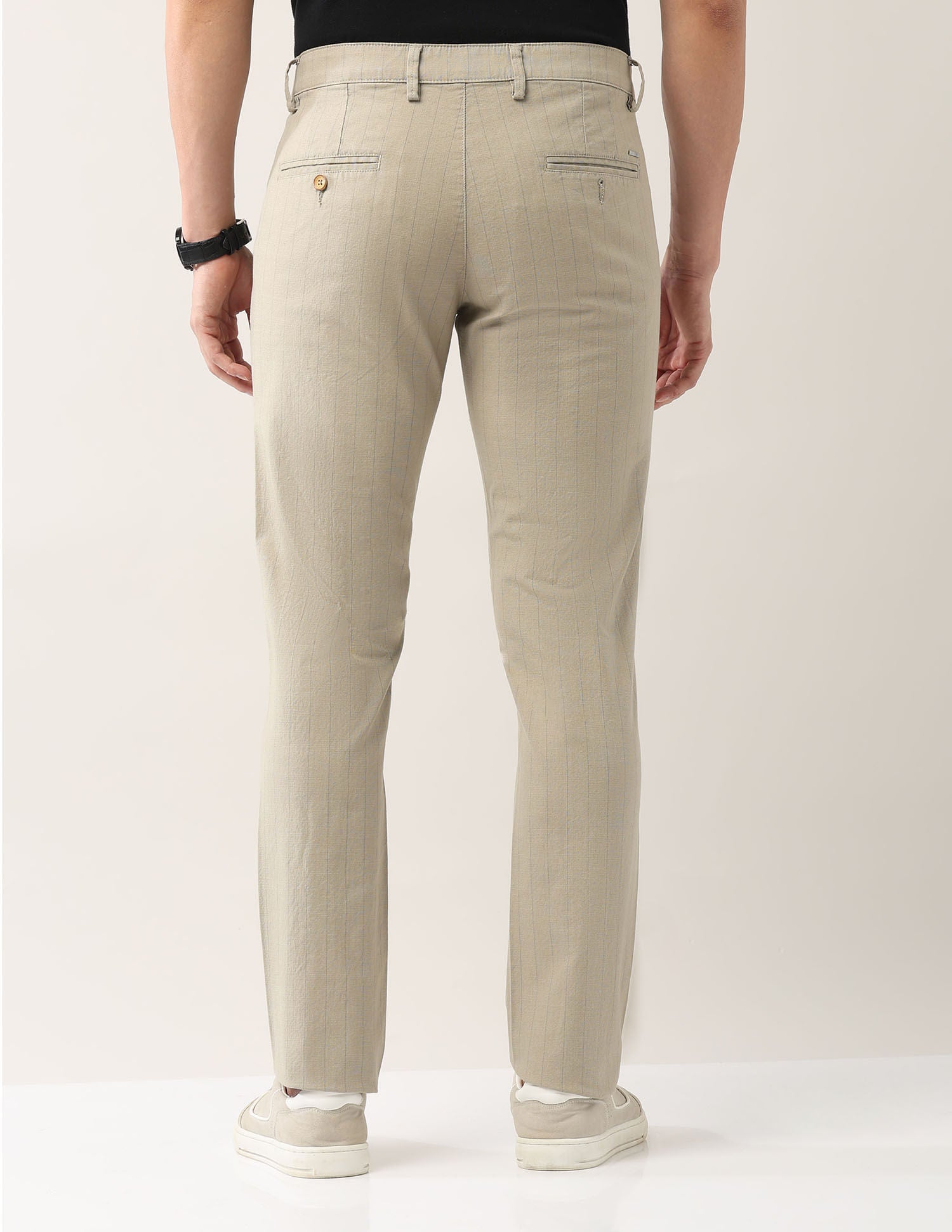 Sleek & Sophisticated Modern Slim Fit Smart Flex Chinos