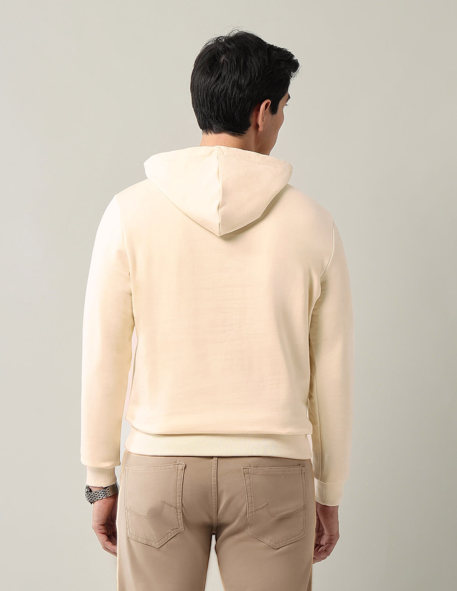 Modern Slim Fit Sweatshirt