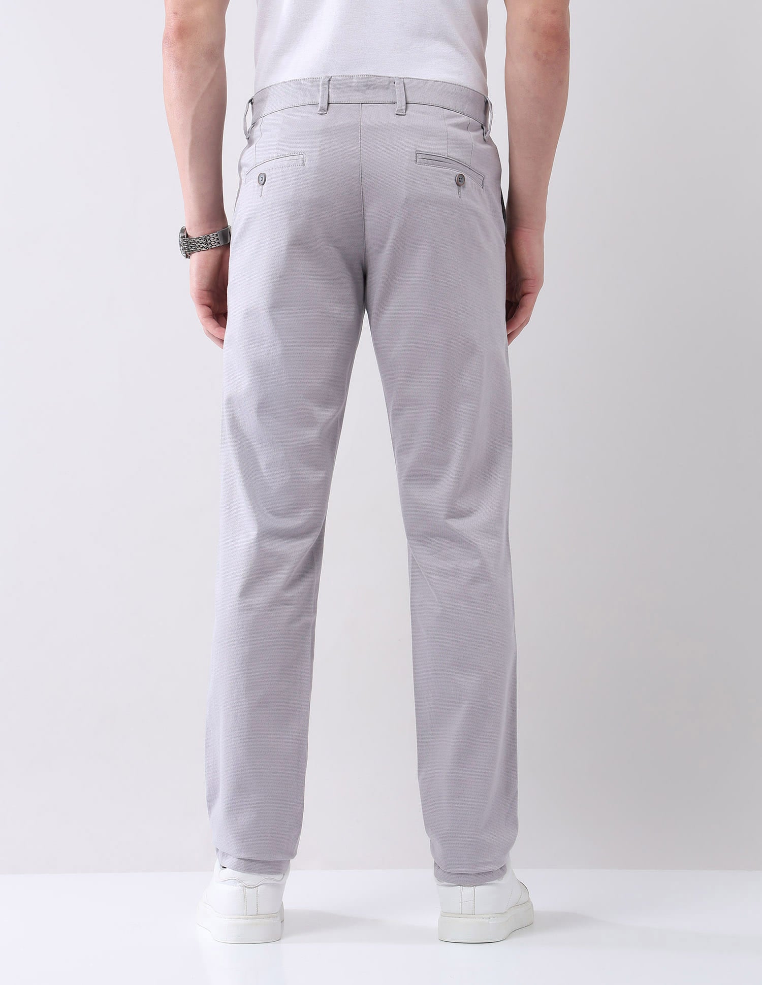 Regular Modern Slim Fit Chinos