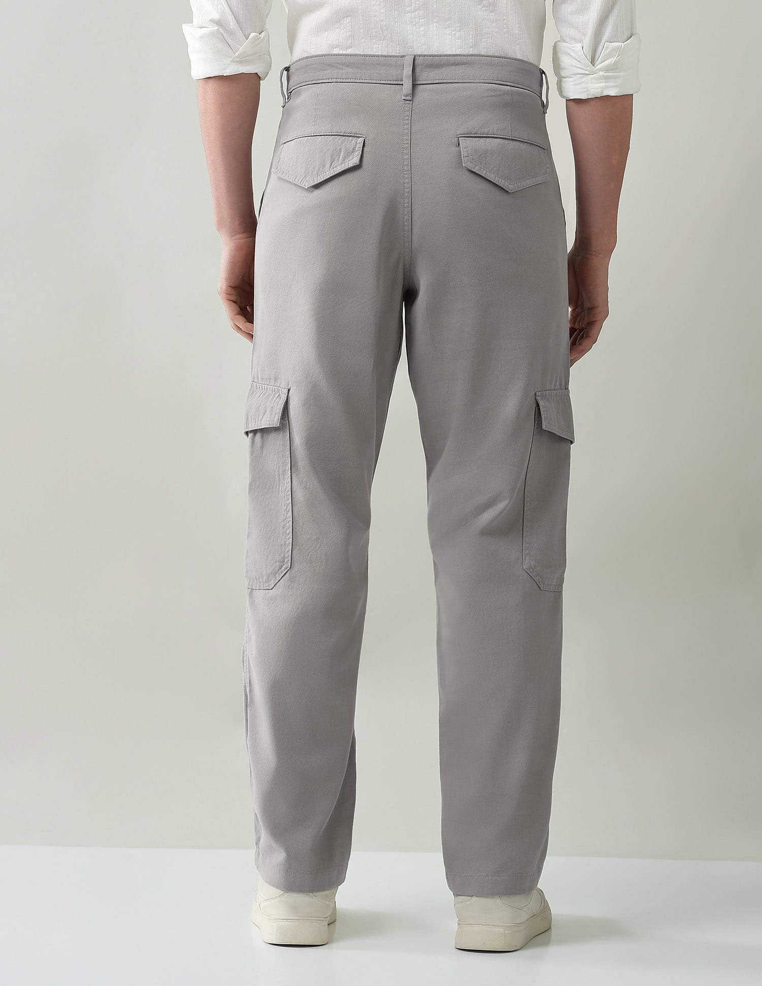 Wanderer Solid Regular Fit Cargos
