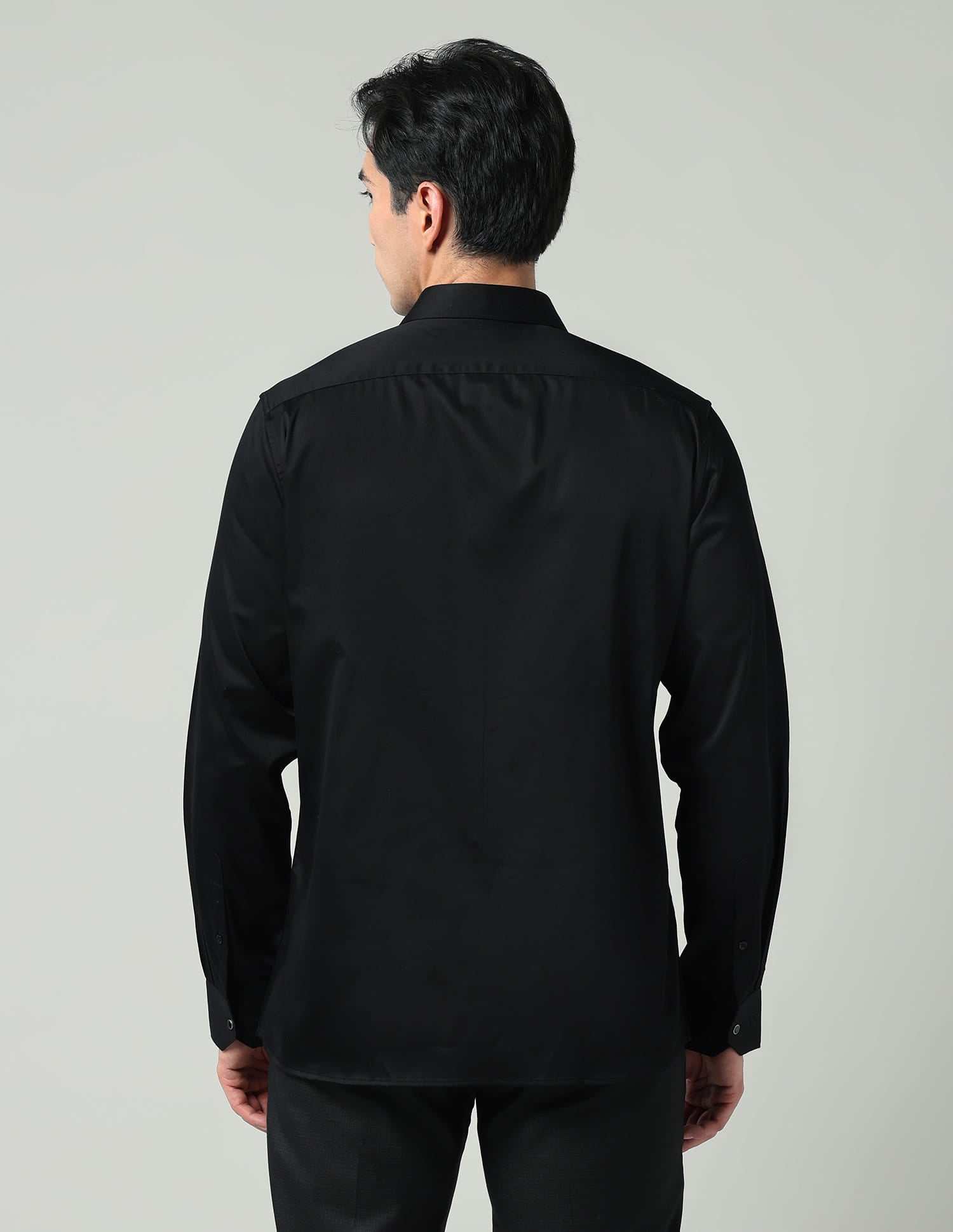 Comfort Alchemy Solid Satin Slim Fit Shirt