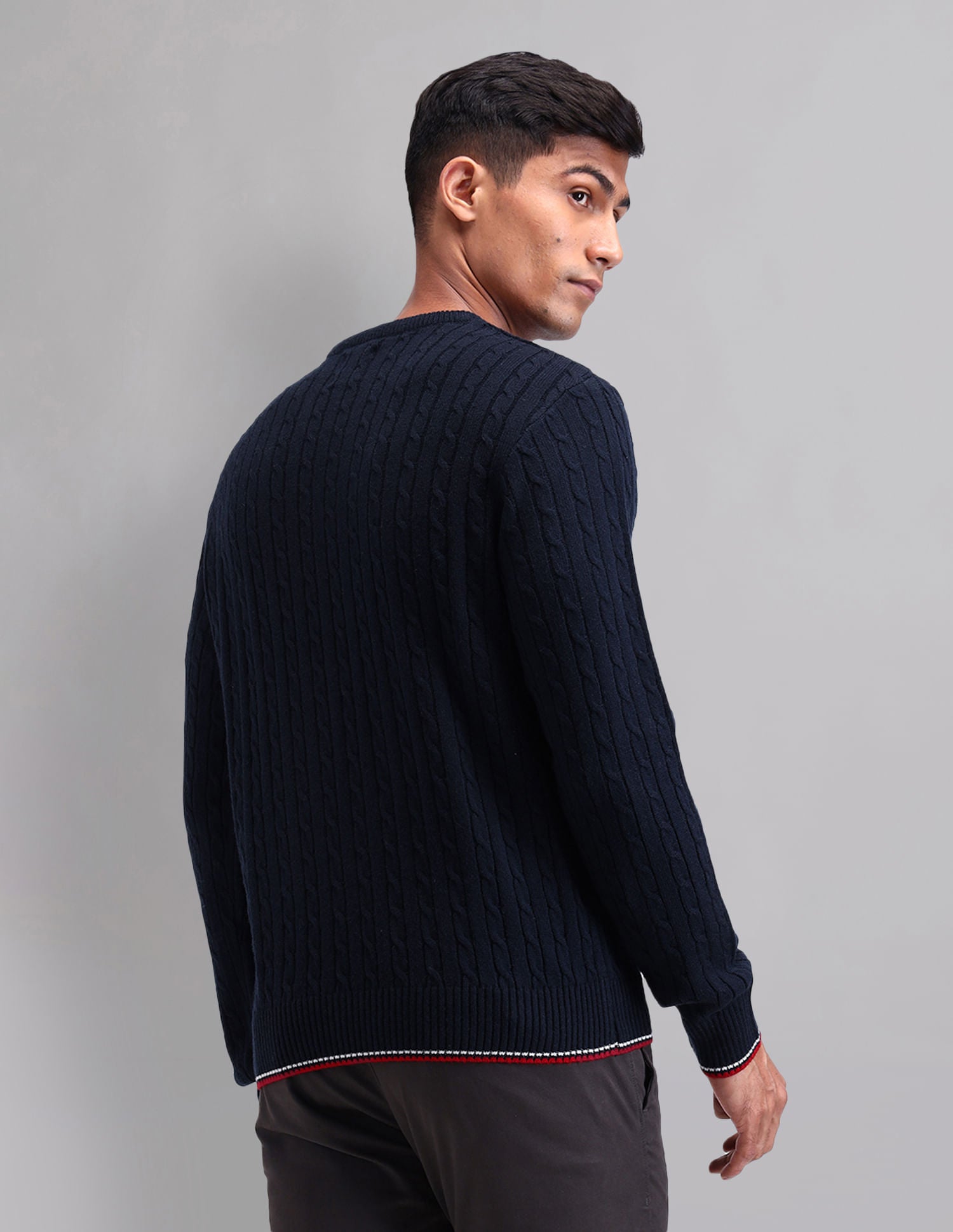 Elevated Essential Modern Slim Fit Patterned Knit Sweater