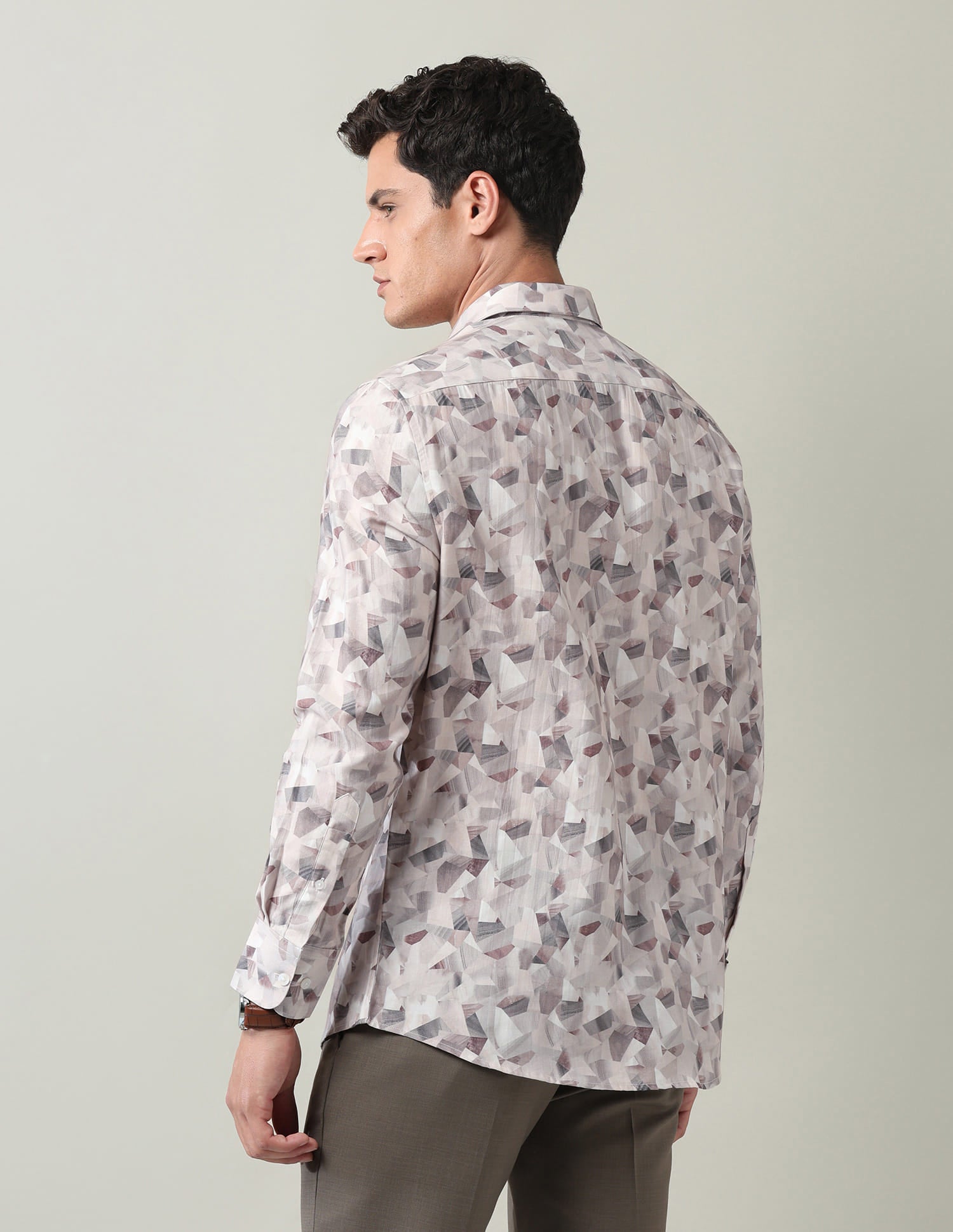 Vogue Solid Regular Fit Shirt