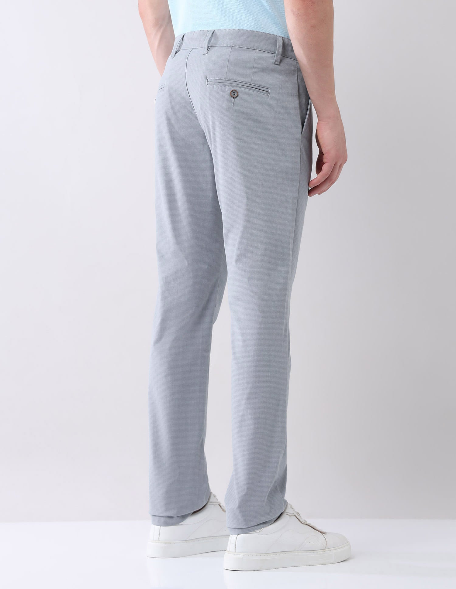 Regular Modern Slim Fit Chinos