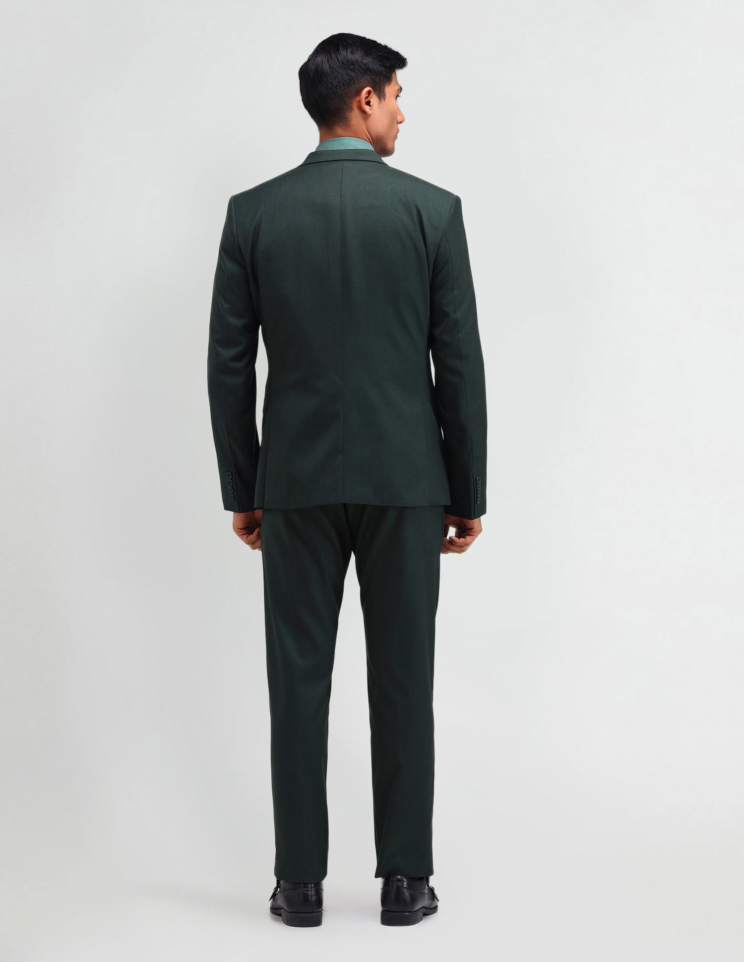 Executive Edged Tailored Fit Three Piece Suit