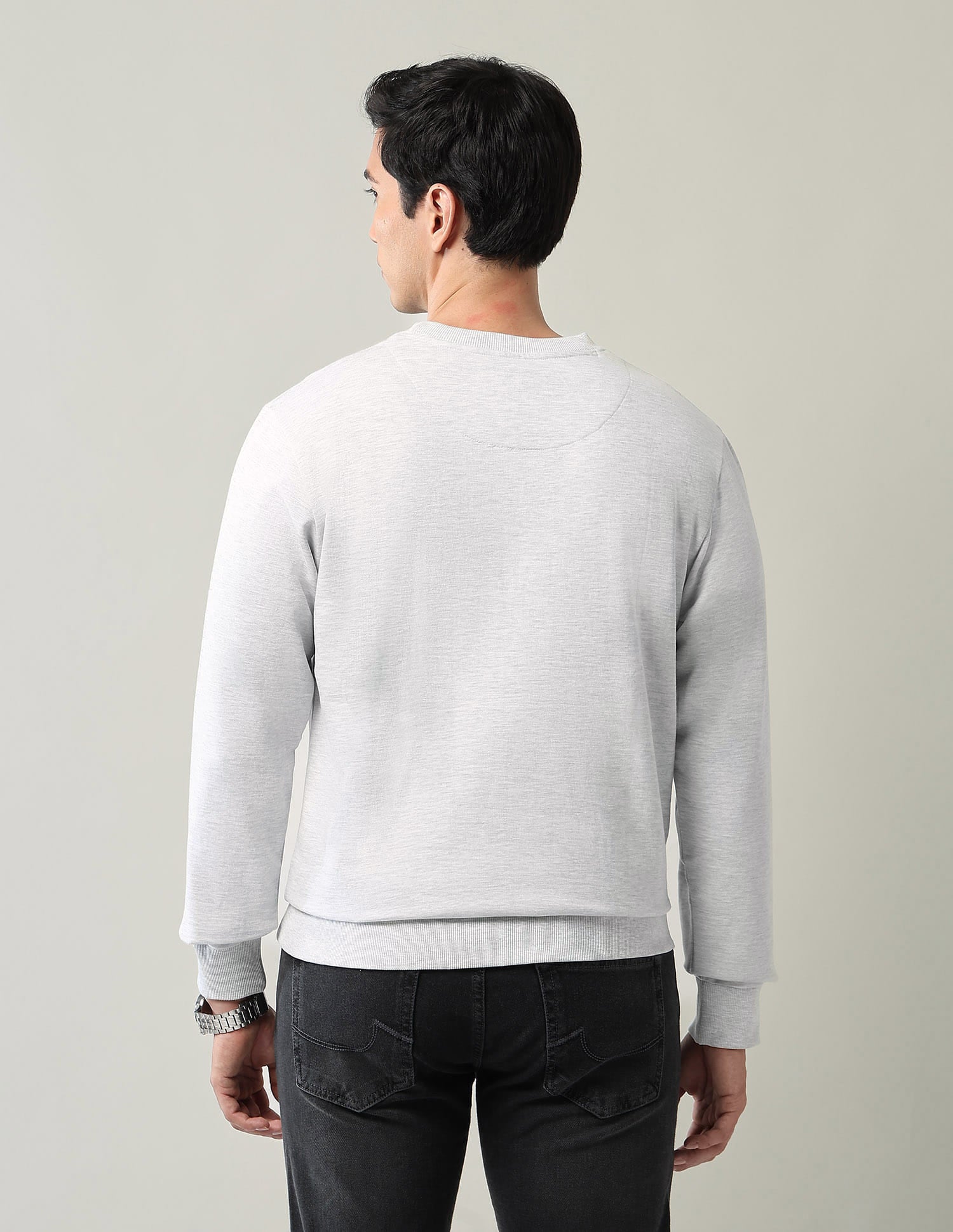 Modern Slim Fit Sweatshirt