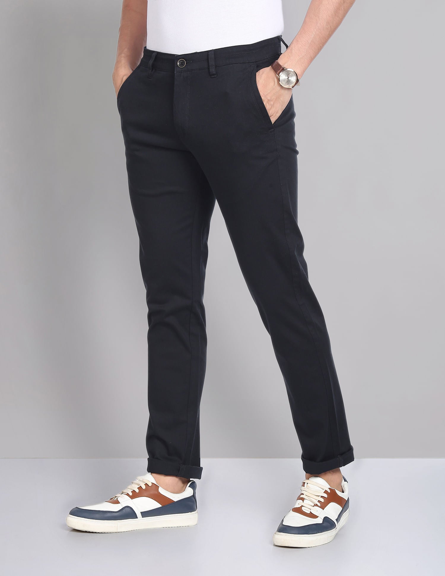 Modern Slim Fit Smart Flex Solid Chinos