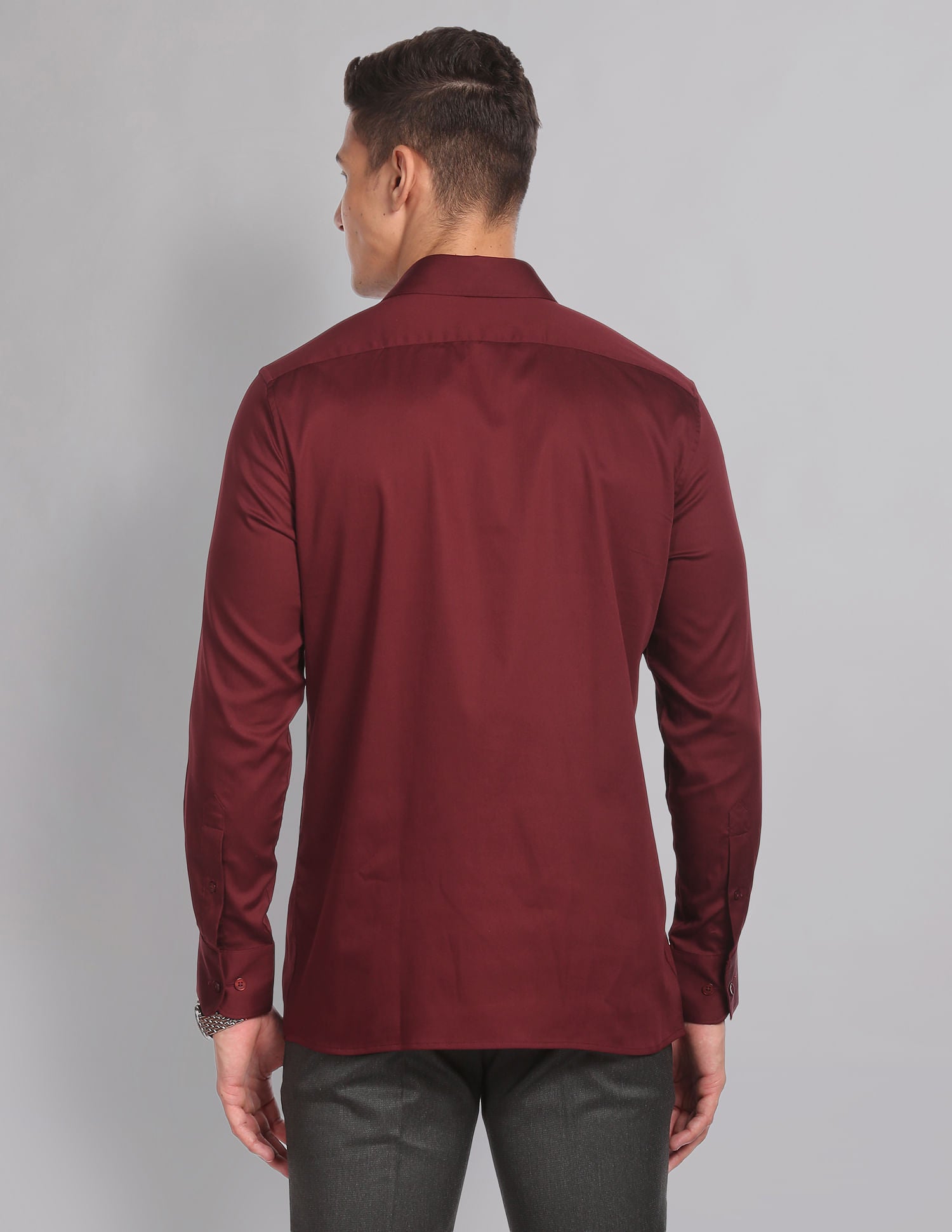 Office essential Solid Twill Formal Shirt
