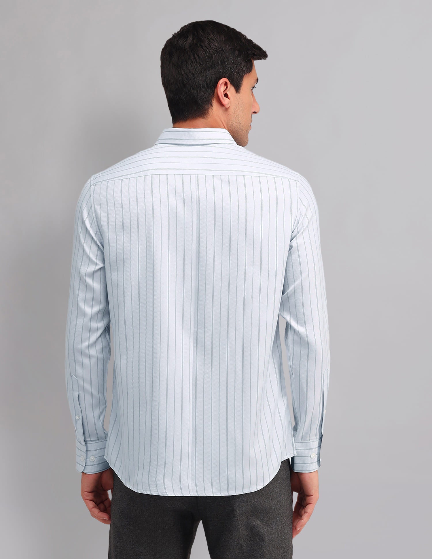Wardrobe-Coded Regular Fit Vertical Striped Shirt