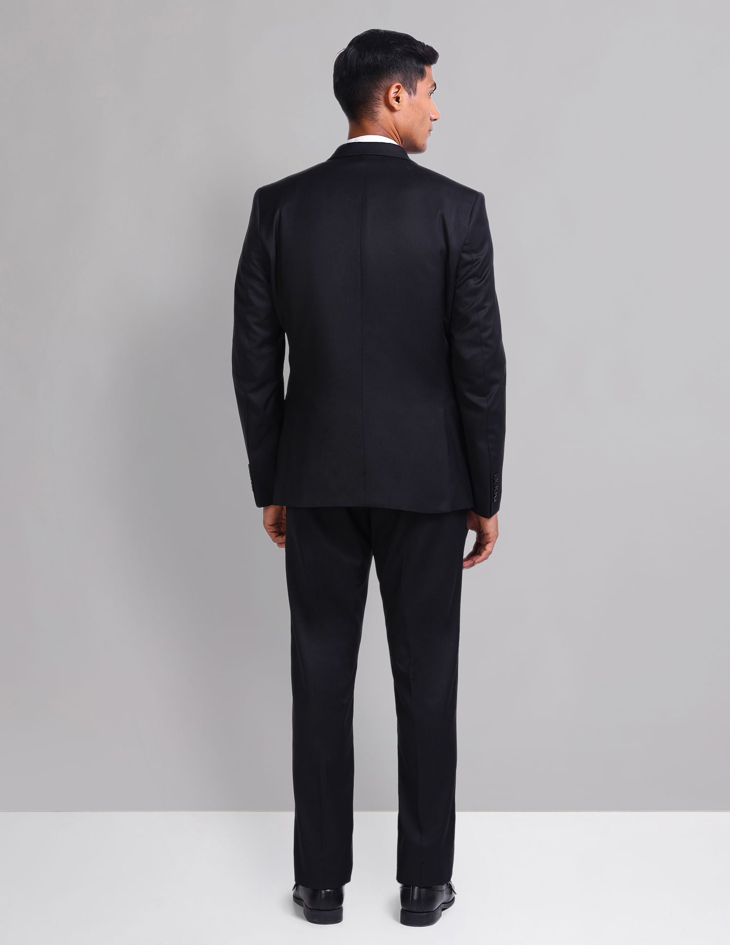 Executive Edged Tailored Fit Three Piece Suit