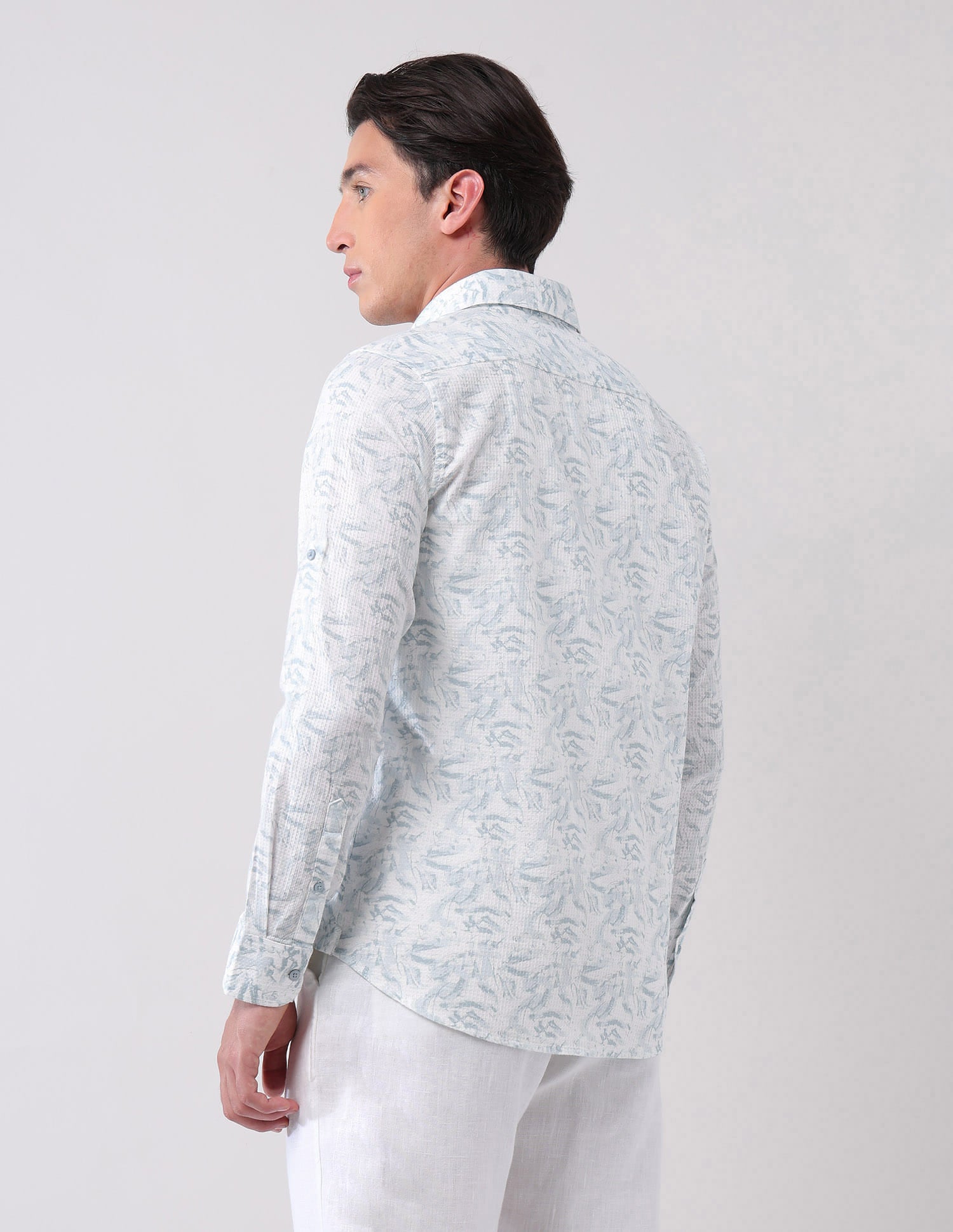 Urban Pause Modern Slim Fit Shirt