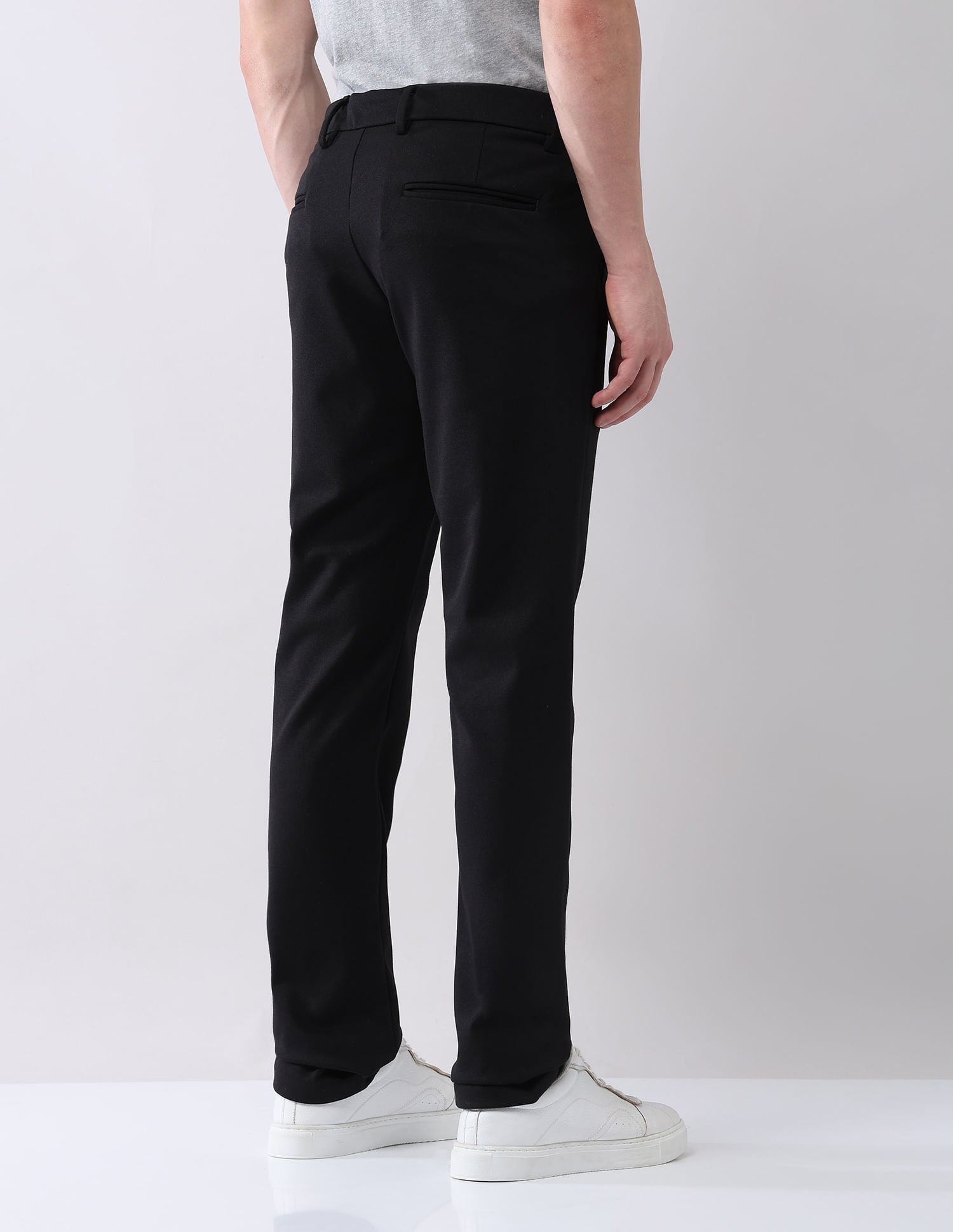 Regular Modern Slim Fit Chinos