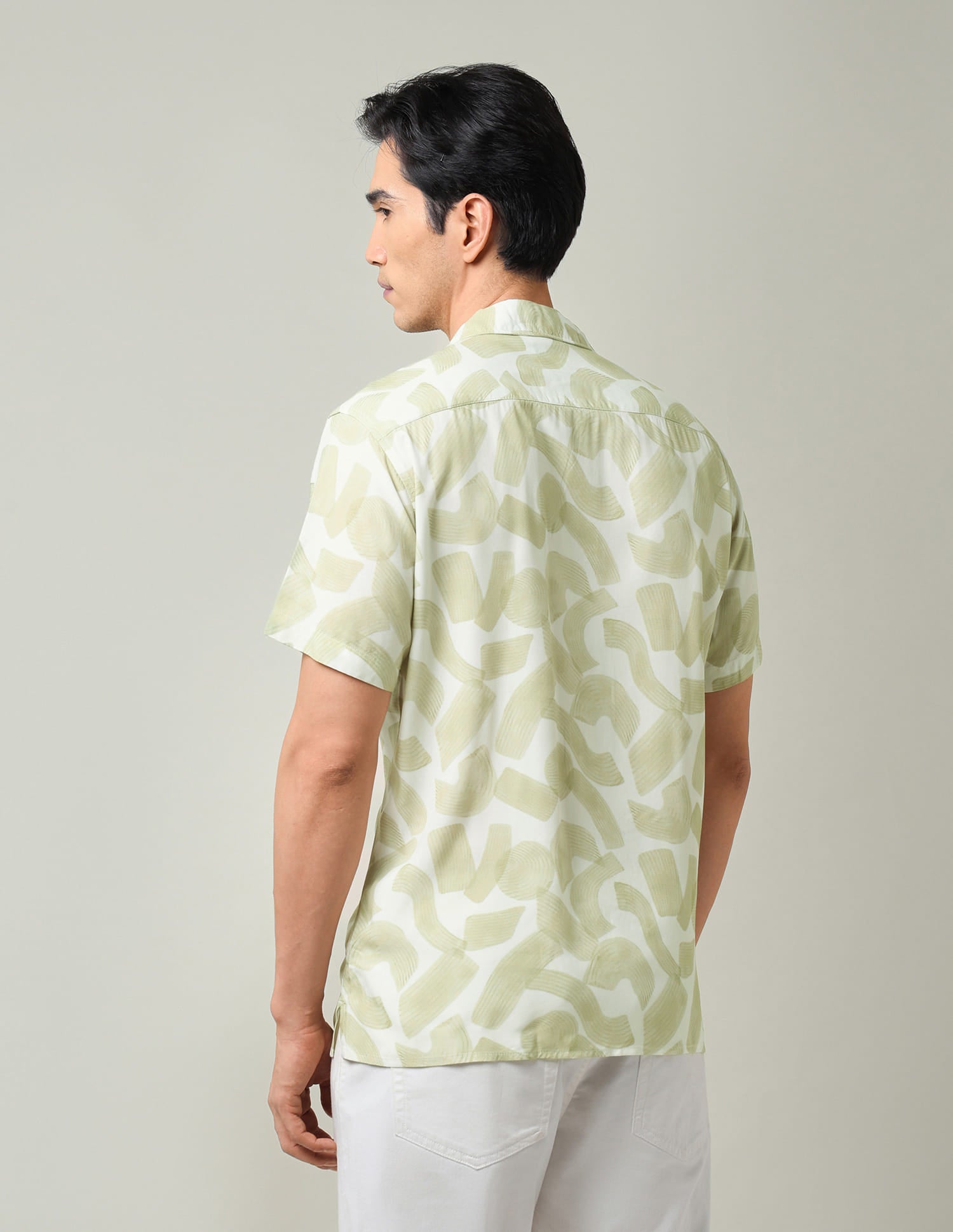Sophisticated Geometric Print Slim Fit Shirt