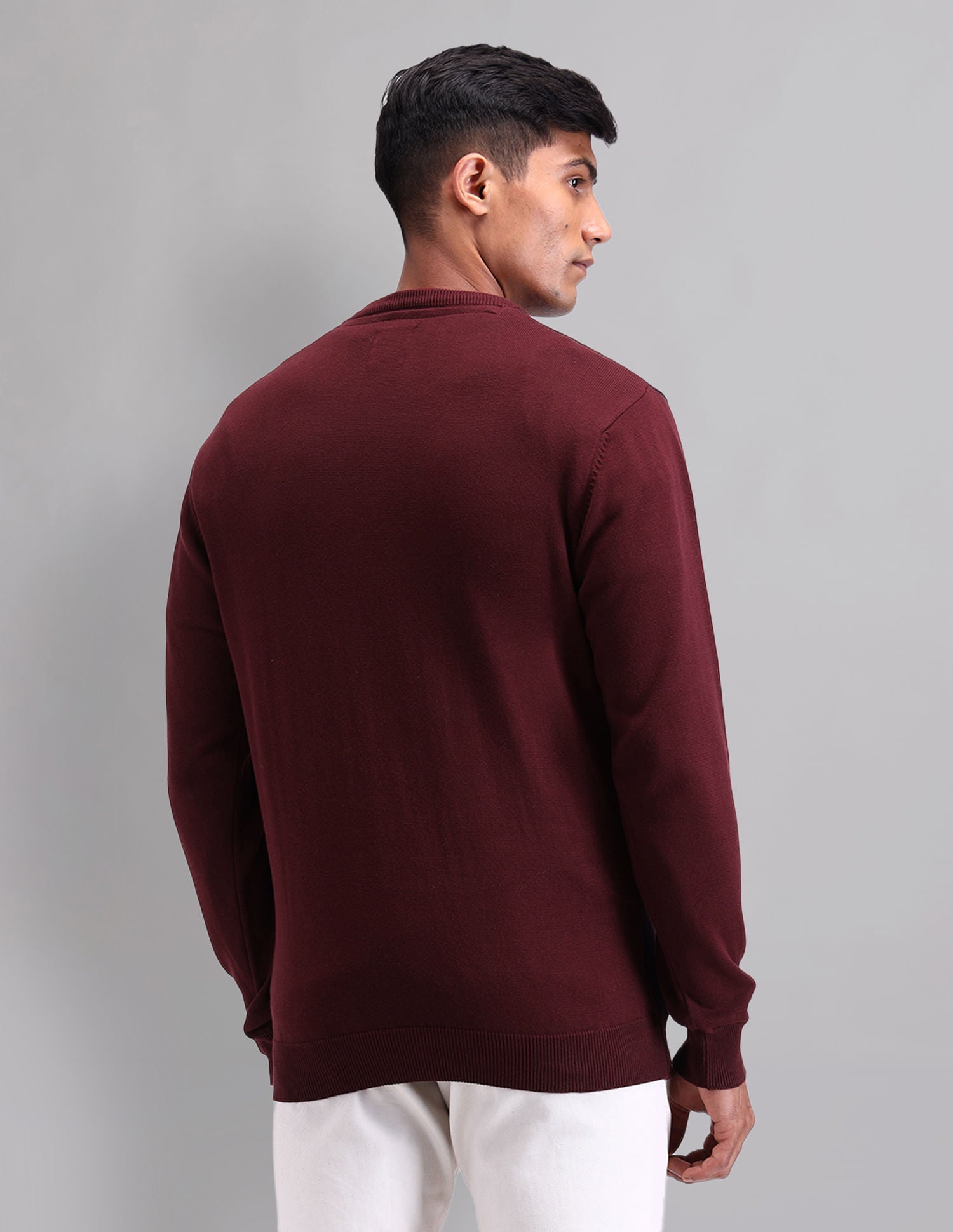 Elevated Essential Modern Slim Fit Patterned Knit Sweater