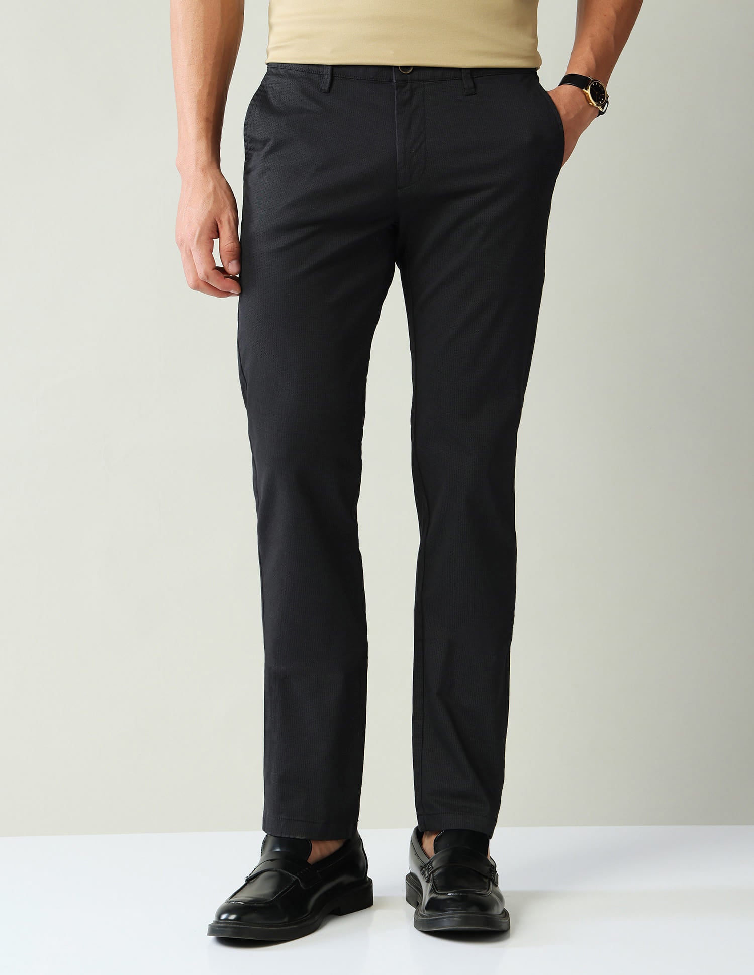 Geometric Printed Mid-Rise Slim Fit Trousers