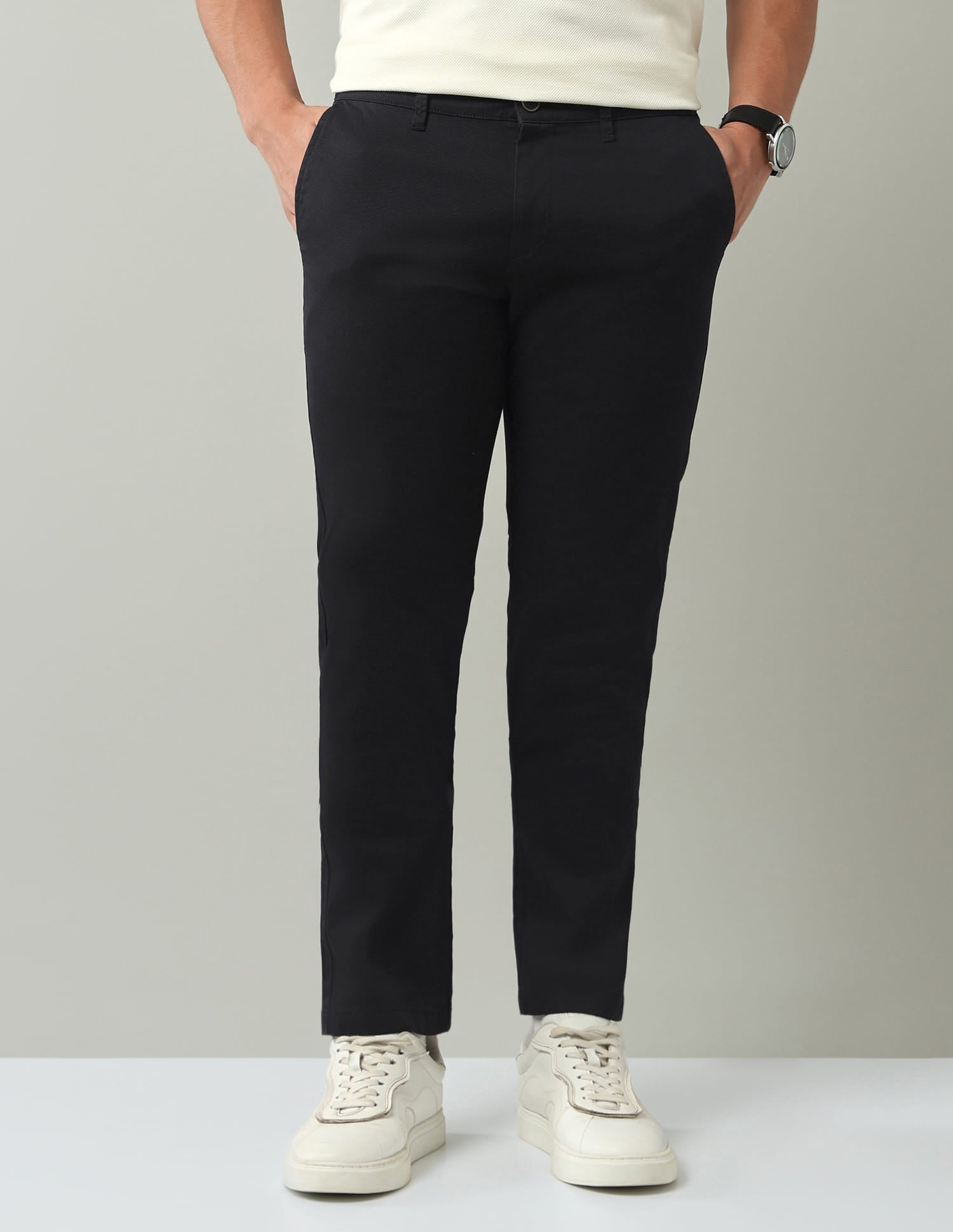 Mid-Rise Modern Slim Fit Twill Chino