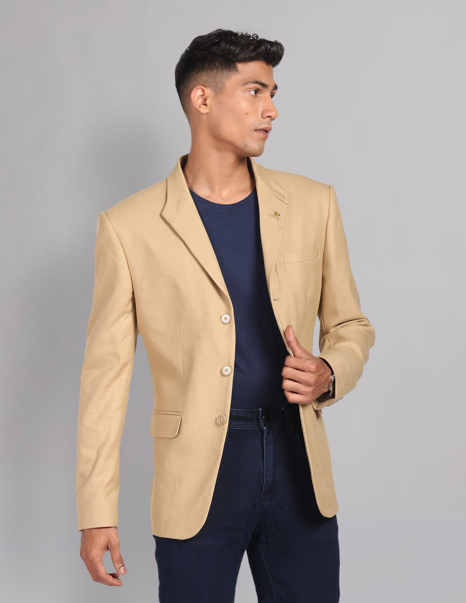 Power-Edged Dobby Convertible Collar Blazer