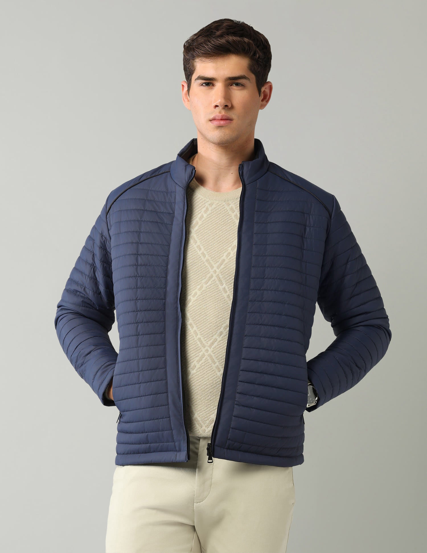 Solid Regular Fit Puffer Jacket