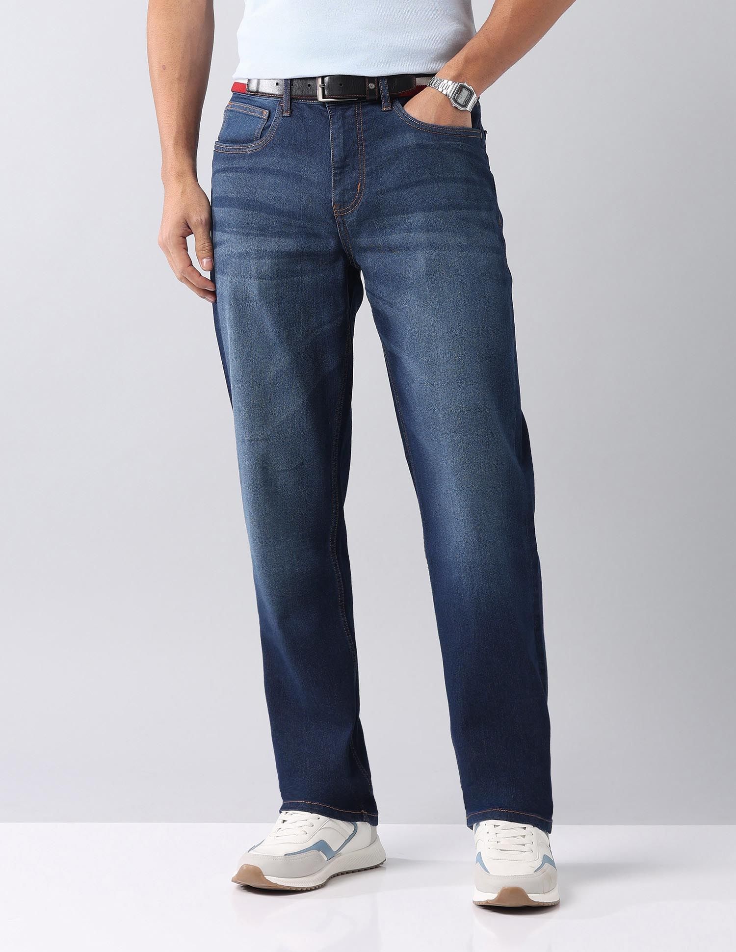 Rugged And Relaxed Fit Mid Rise Jeans