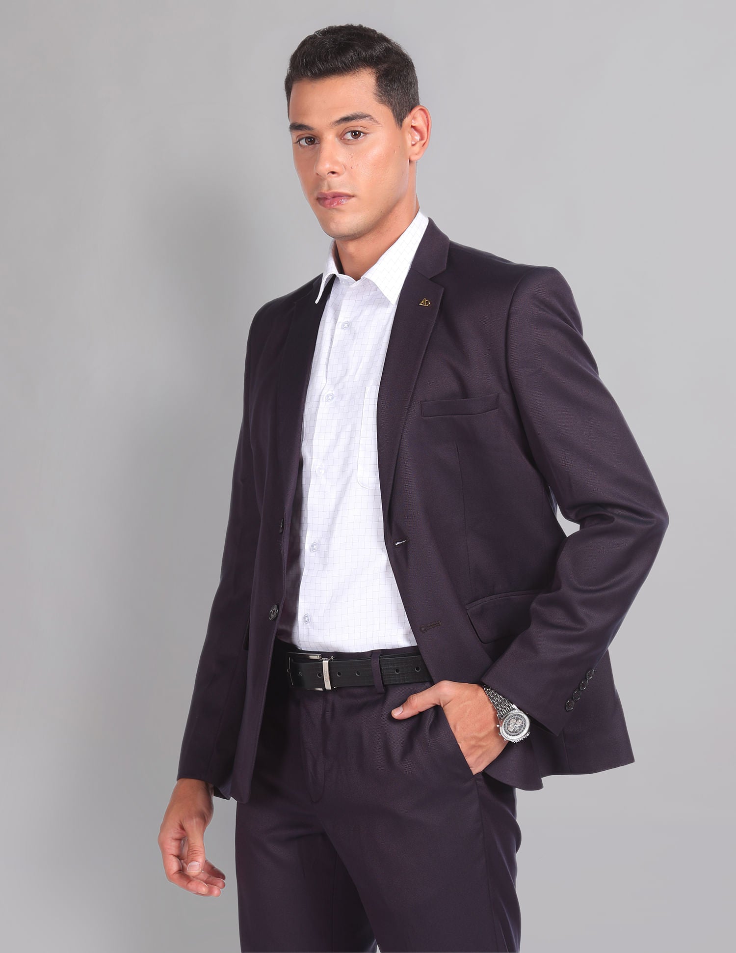 Classic Tailored Fit Sartorial Two Piece Suit