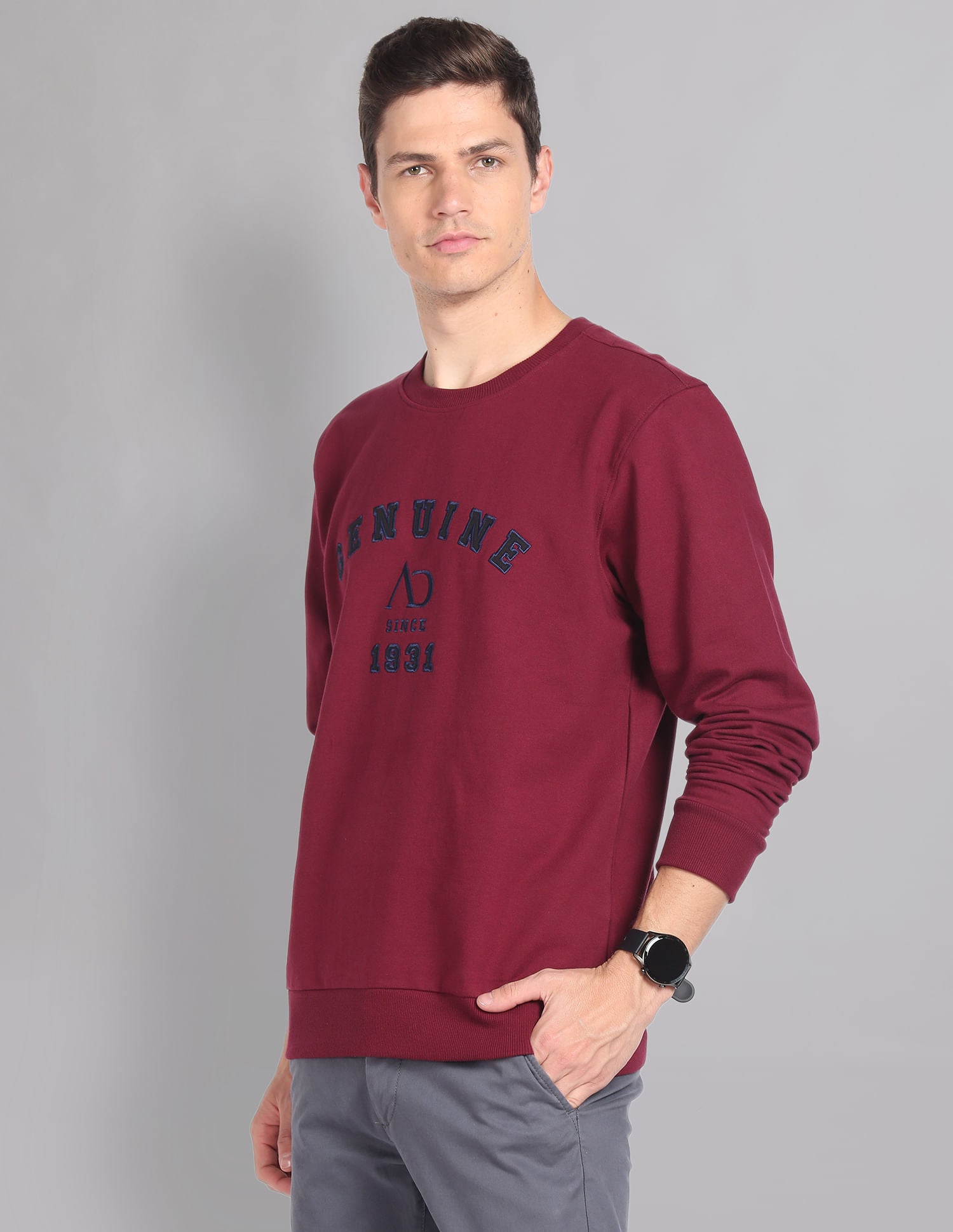 Closet Staple Pure Cotton Slim Fit Sweatshirt
