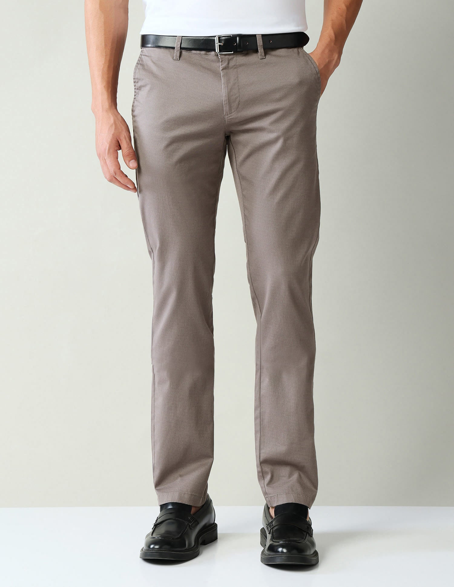 Geometric Printed Mid-Rise Slim Fit Trousers