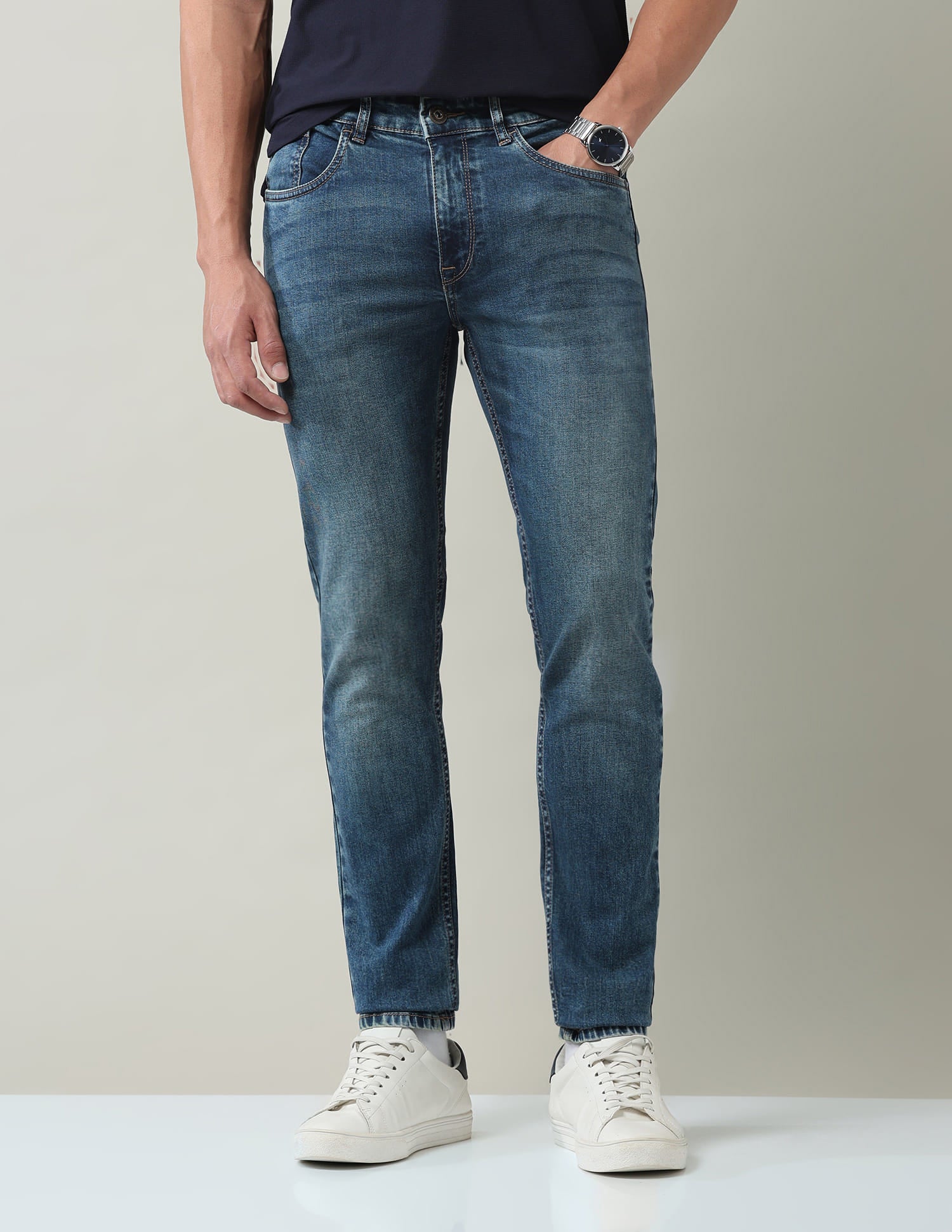 Solid Skinny Fit Jeans