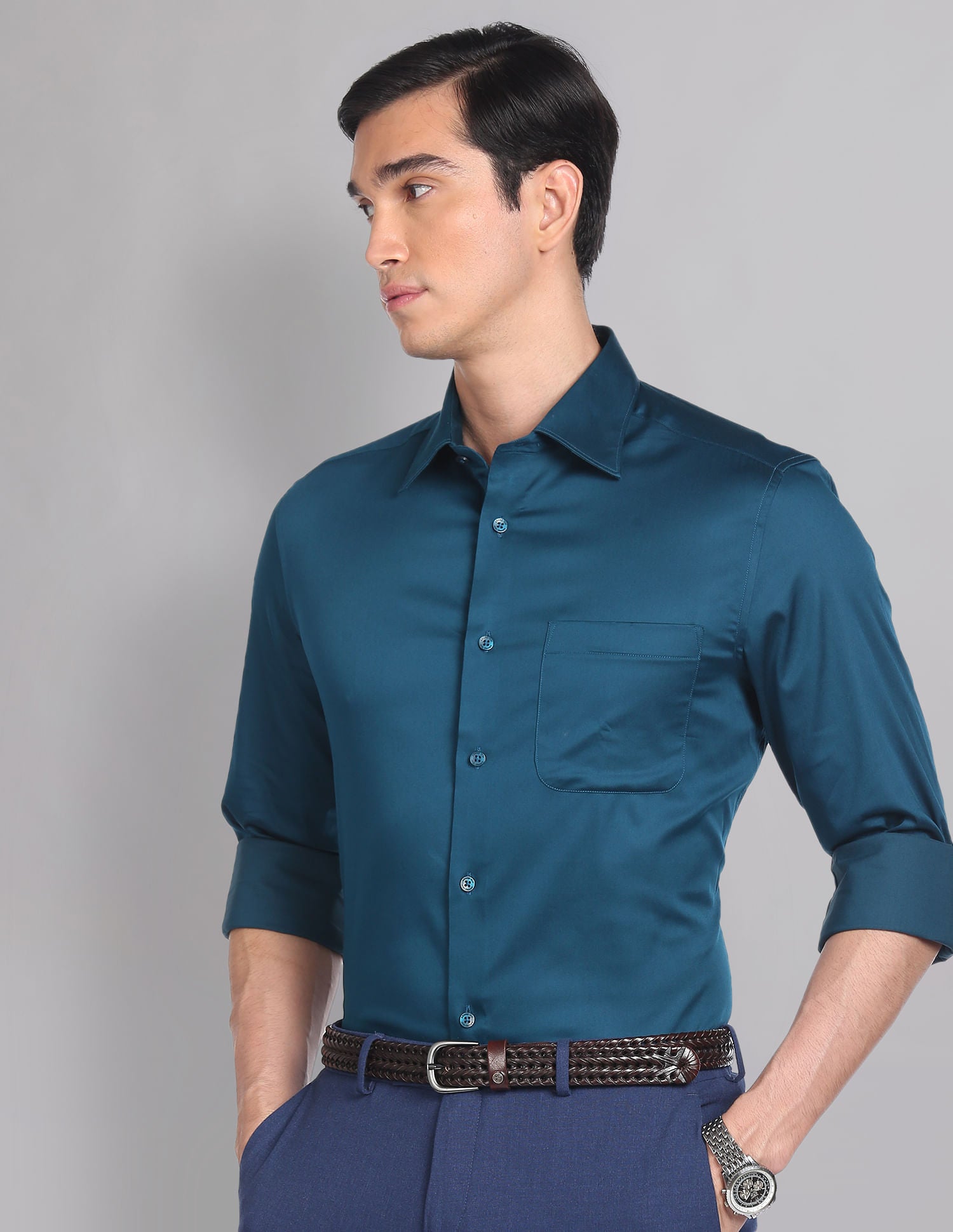 Classic Regular Fit Solid Formal Shirt