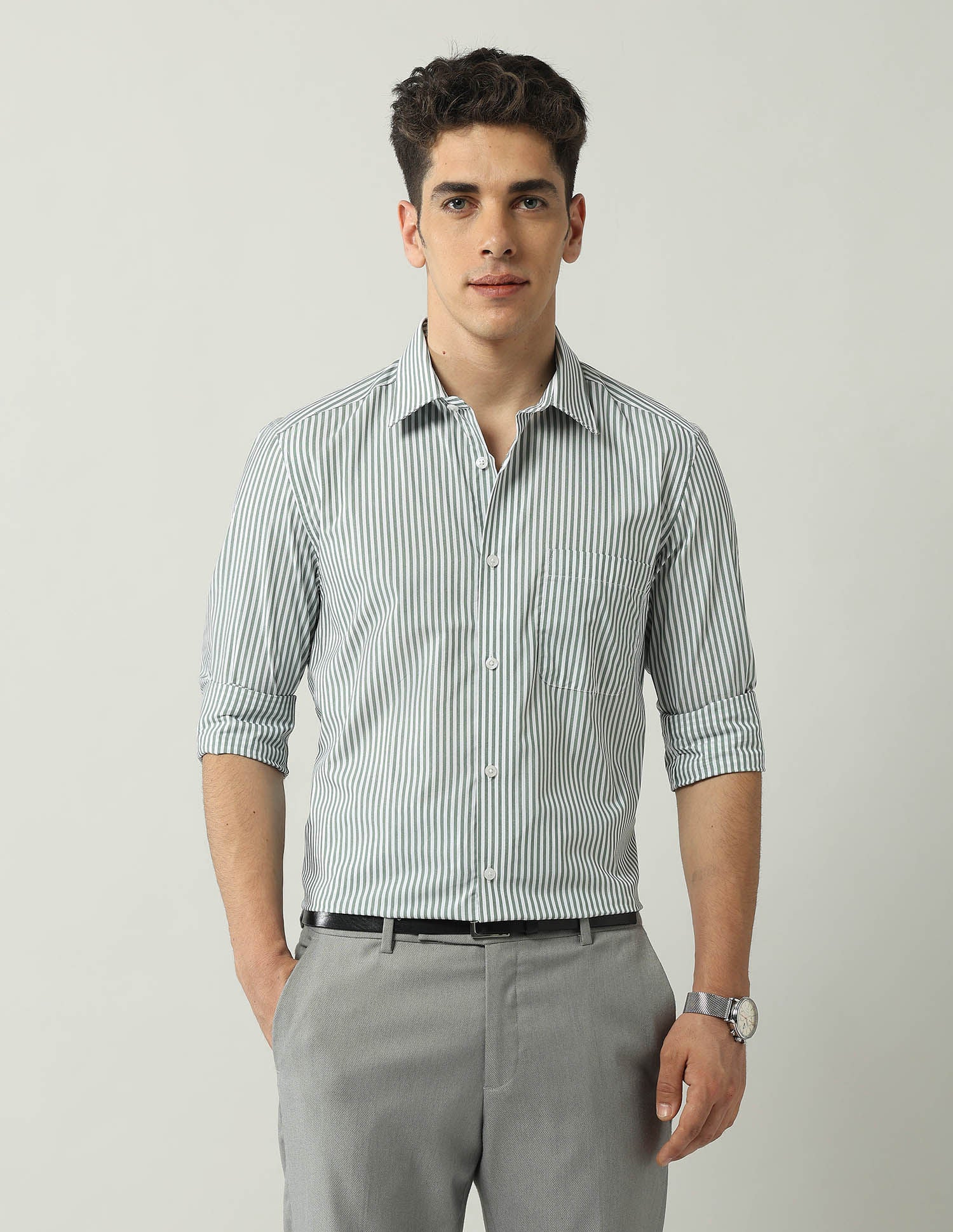 Wardrobe-Coded Regular Fit Vertical Striped Shirt