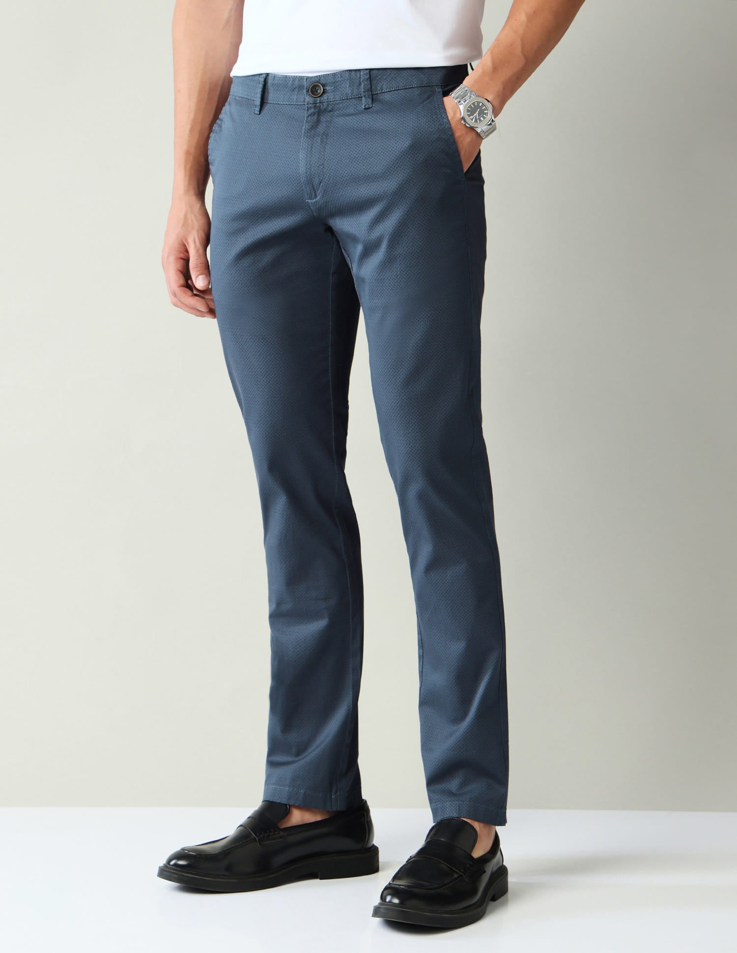 Textured Mid-Rise Slim Fit Trousers