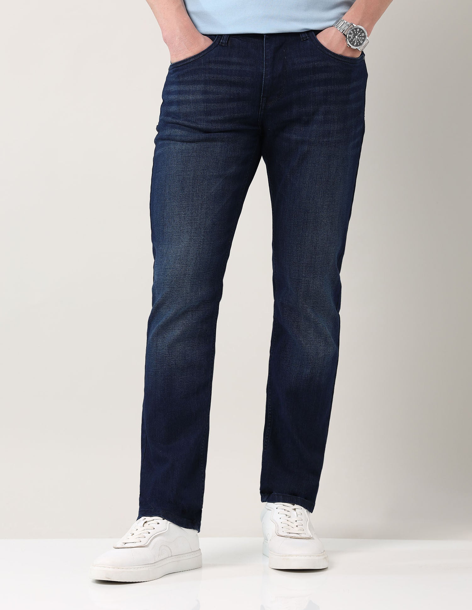 Easy-on slim Fit Mid Rise Jeans