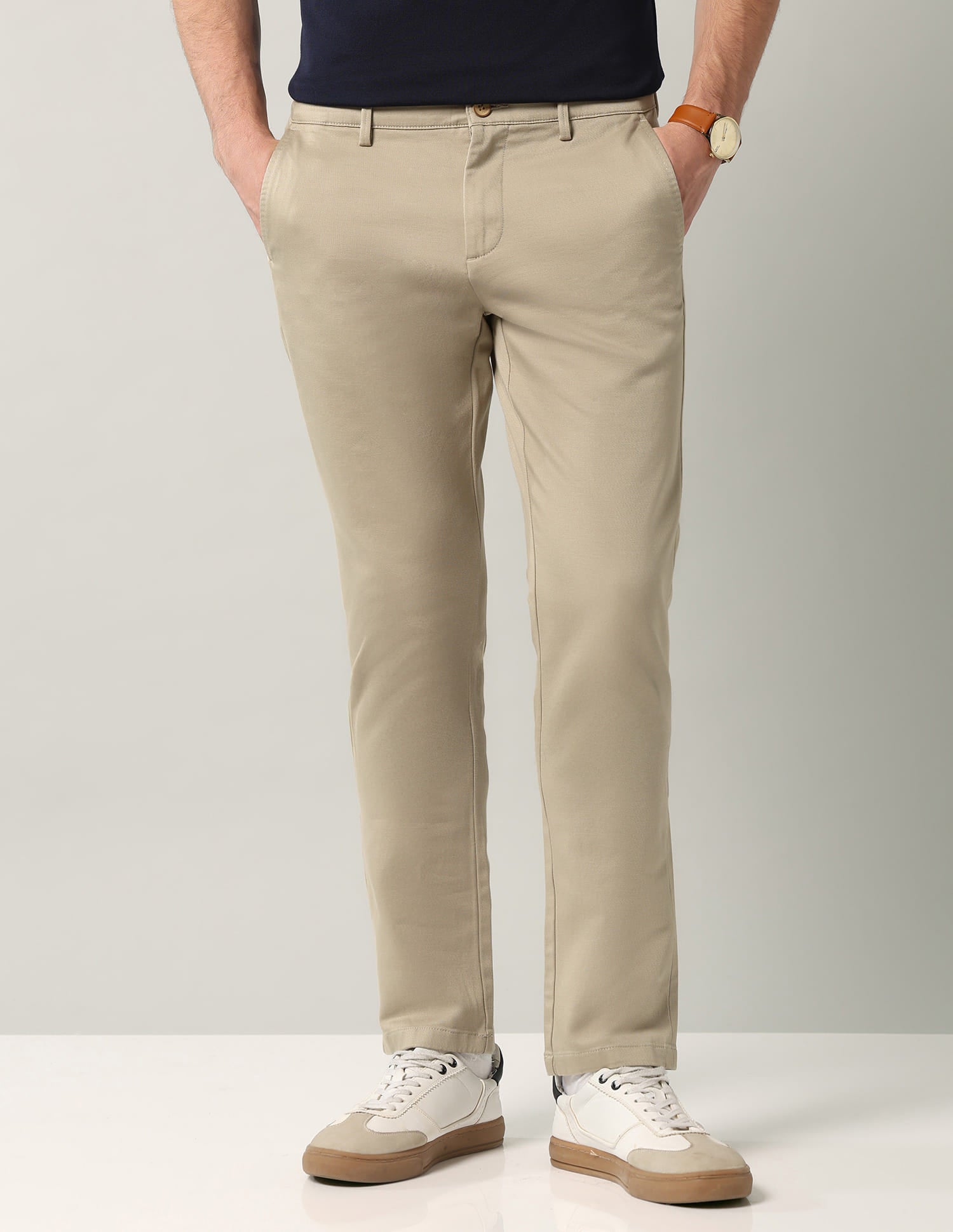 Textured Mid-rise Modern Fit Trousers