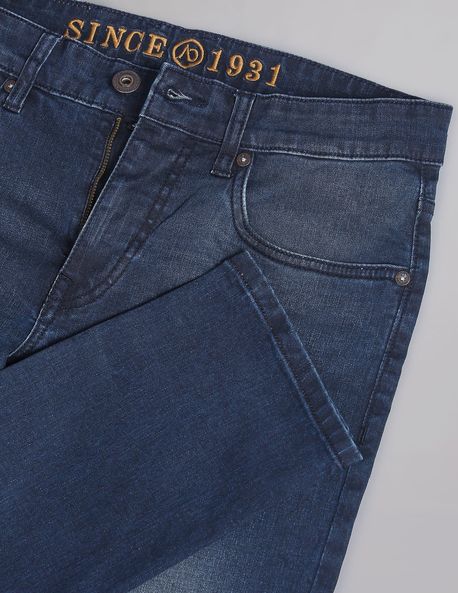 Skinny Fit Stone Wash All Day Jeans