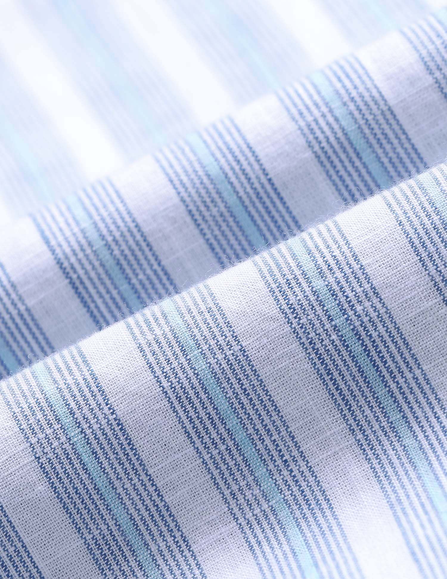Wardrobe essential Modern Slim Fit Vertical Striped Shirt