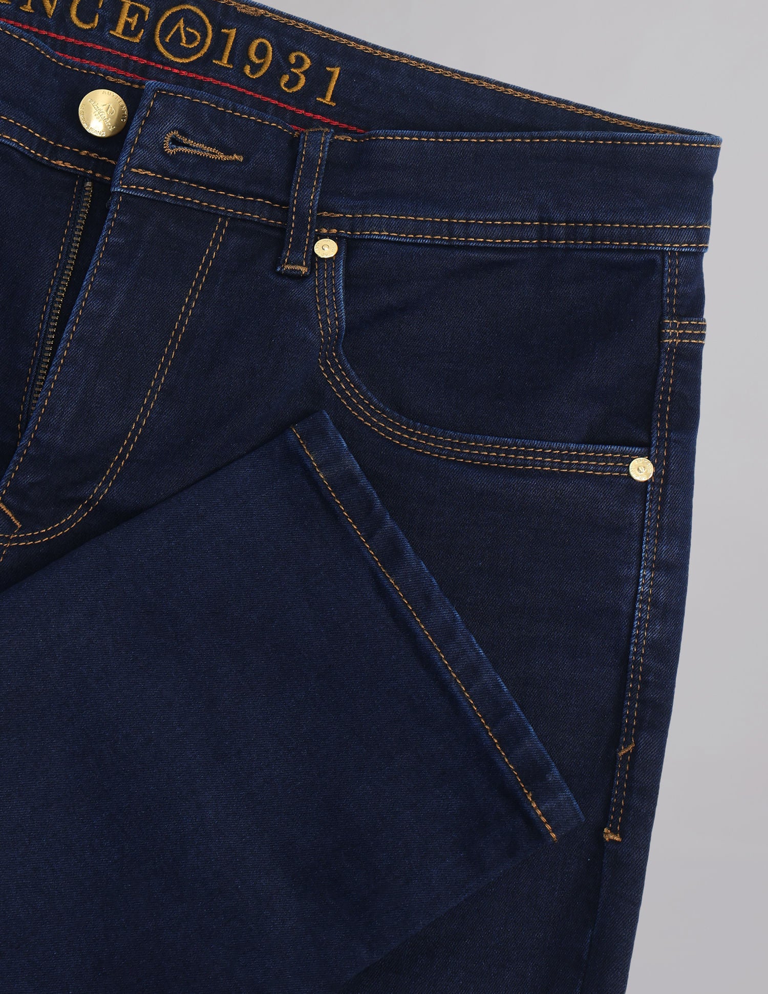 Easy-on slim Fit Mid Rise Jeans