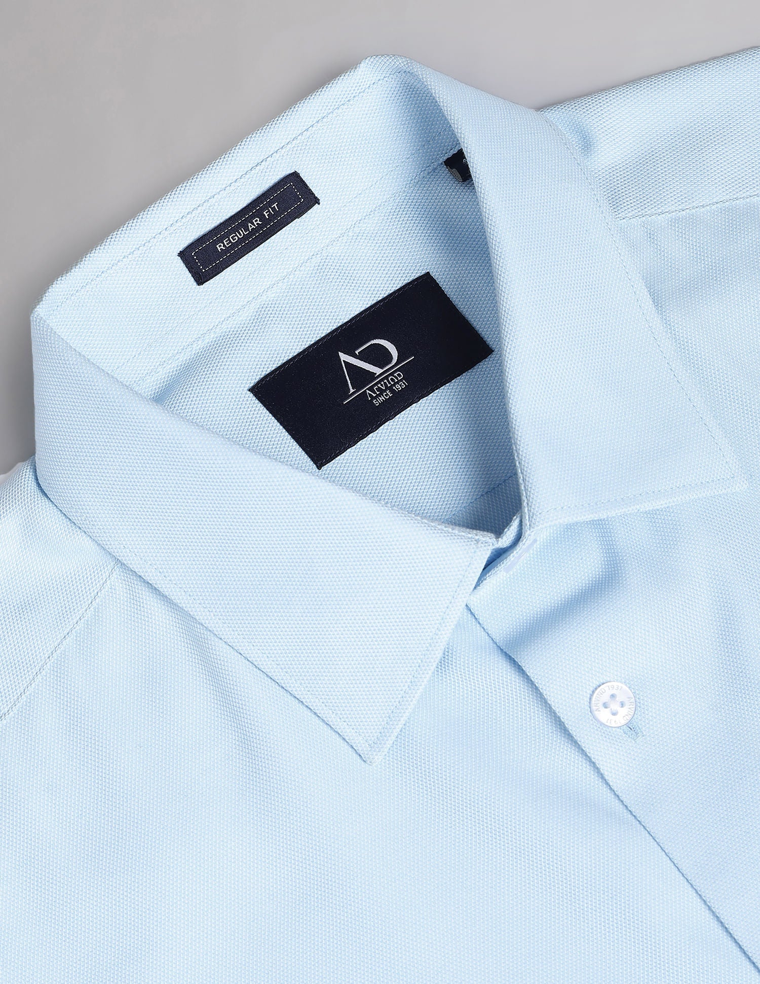 Contemporary Luxe Sartorial Dobby Shirt