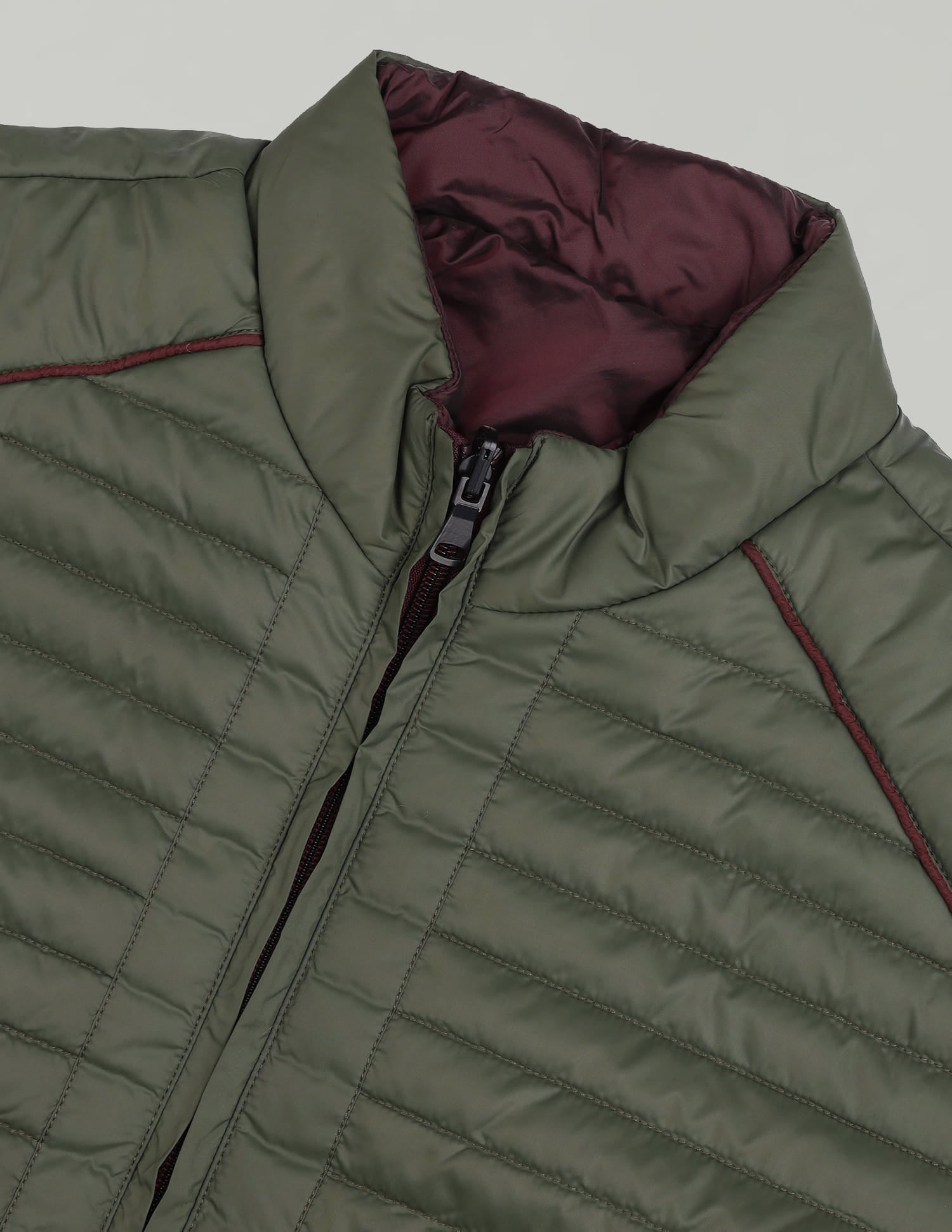 Solid Regular Fit Puffer Jacket