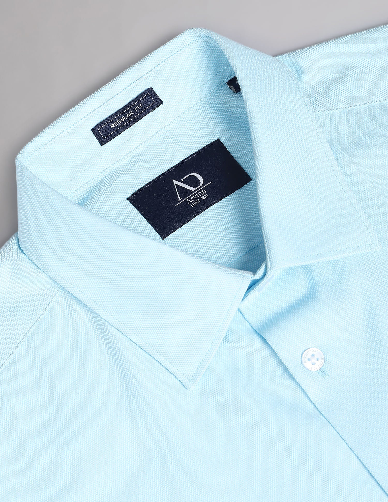 Contemporary Luxe Sartorial Dobby Shirt
