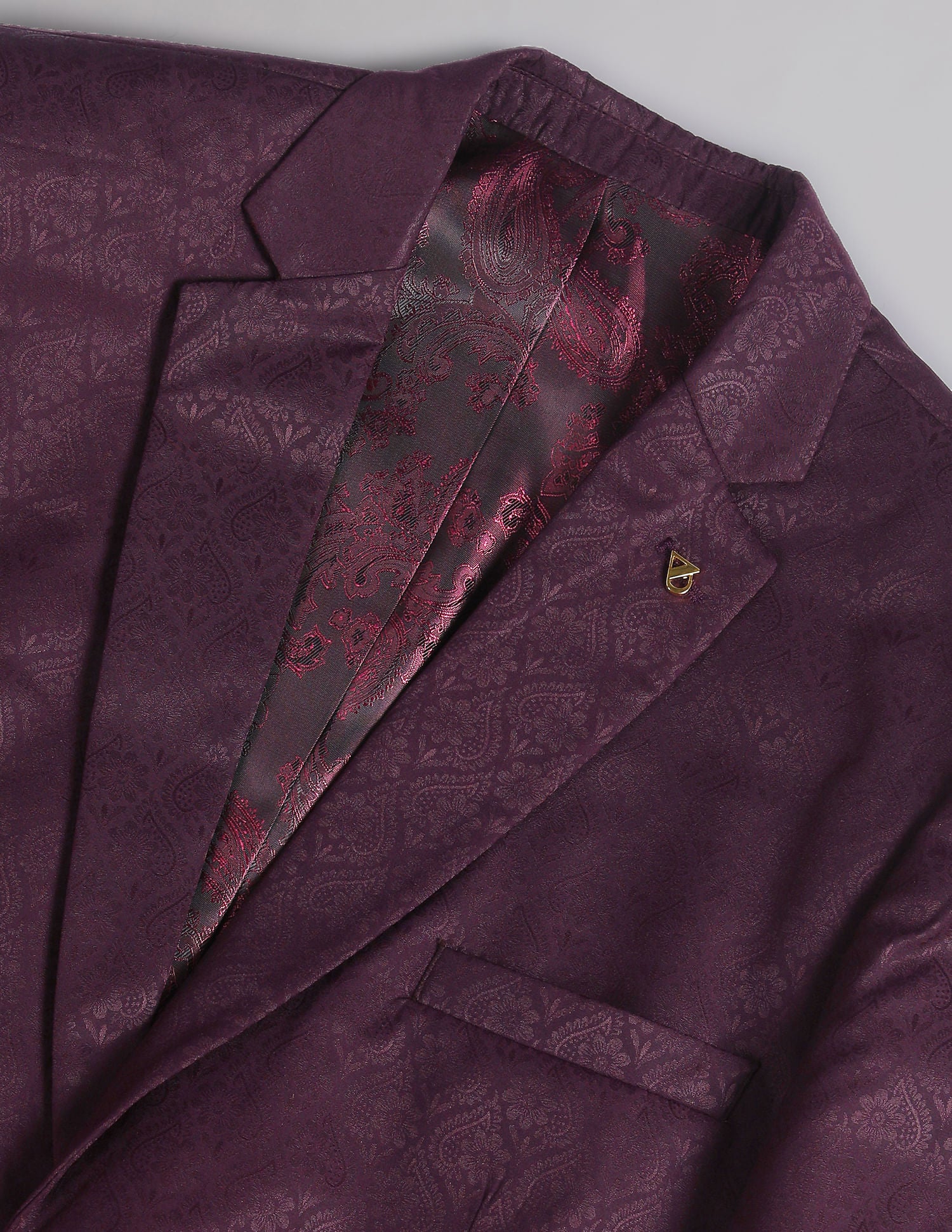 Exquisitely Tailored Fit Jacquard Sartorial Suit
