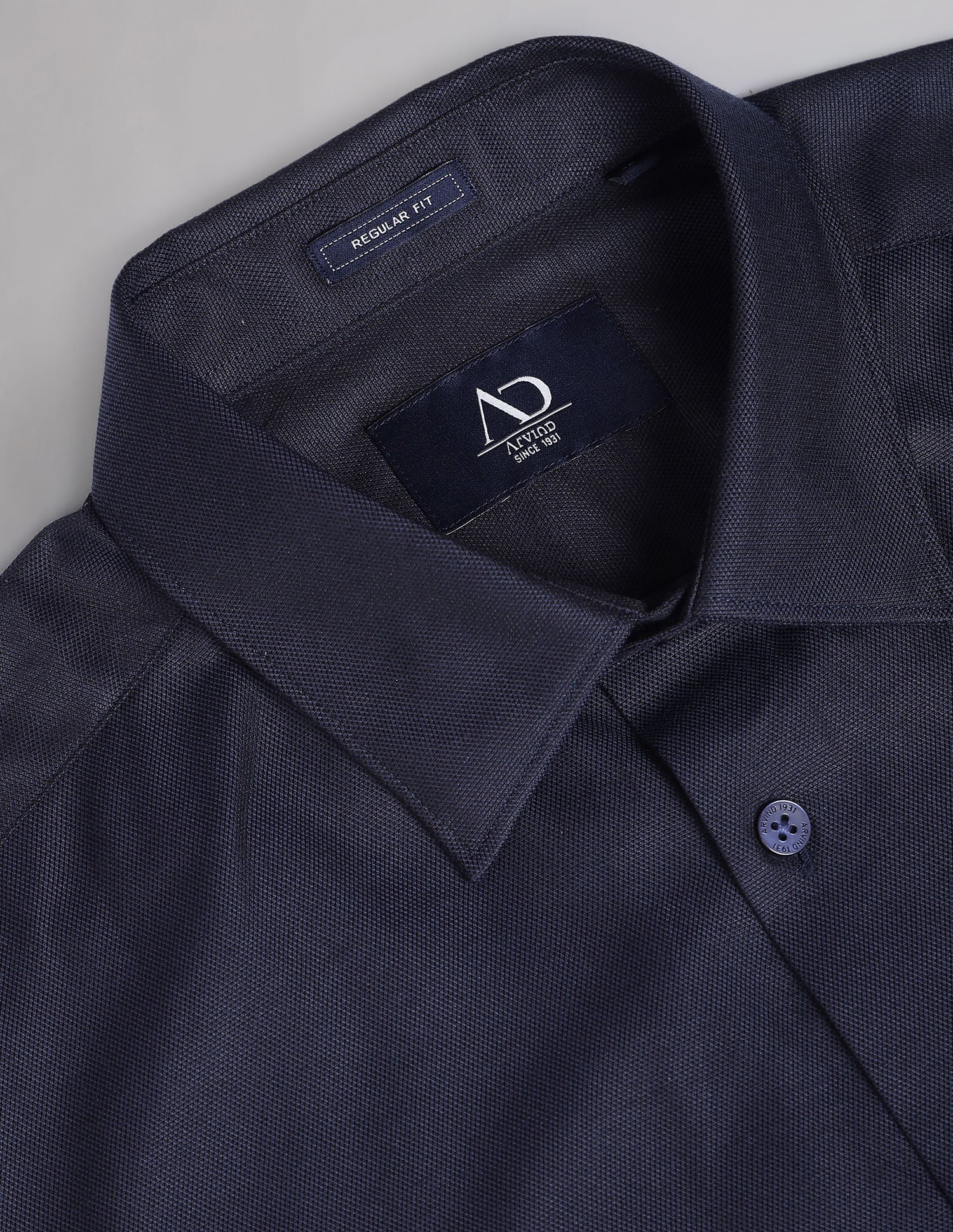 Contemporary Luxe Sartorial Dobby Shirt