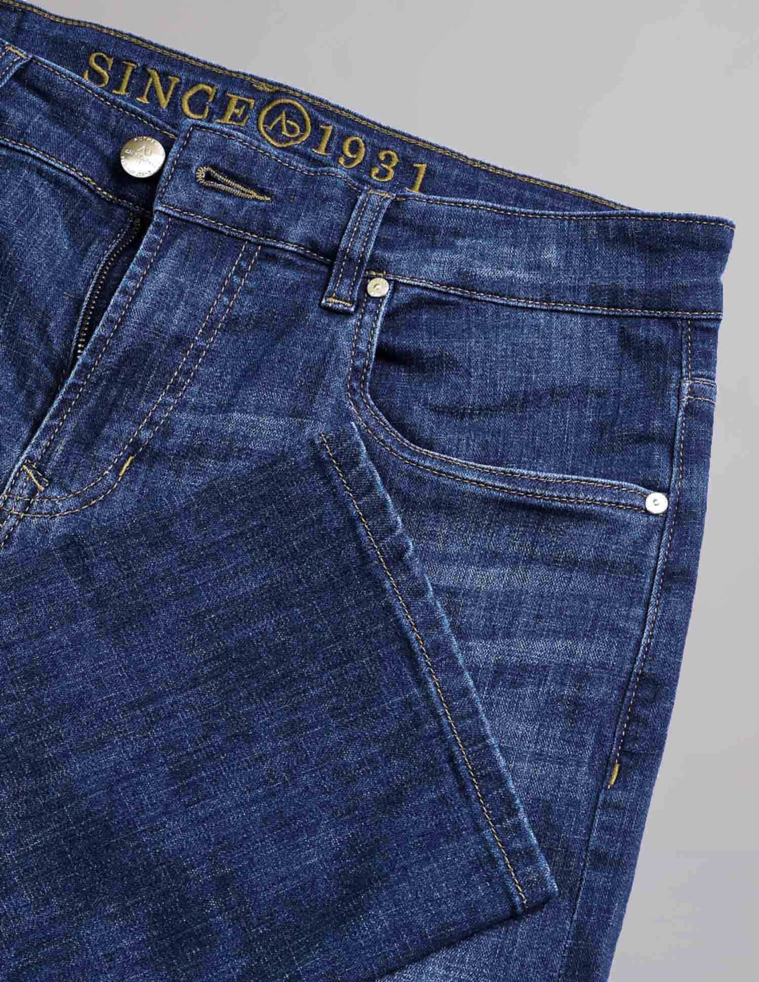 Regular Fit Stonewash Jeans